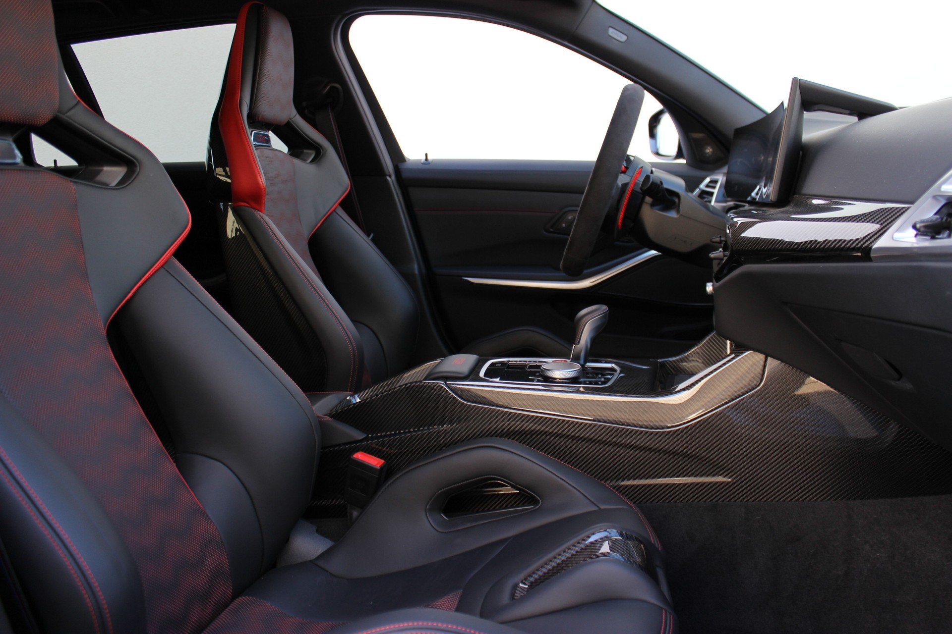BMW M3 CS Touring Individual *LAGUNA SECA BLAU*-showroom-element-3