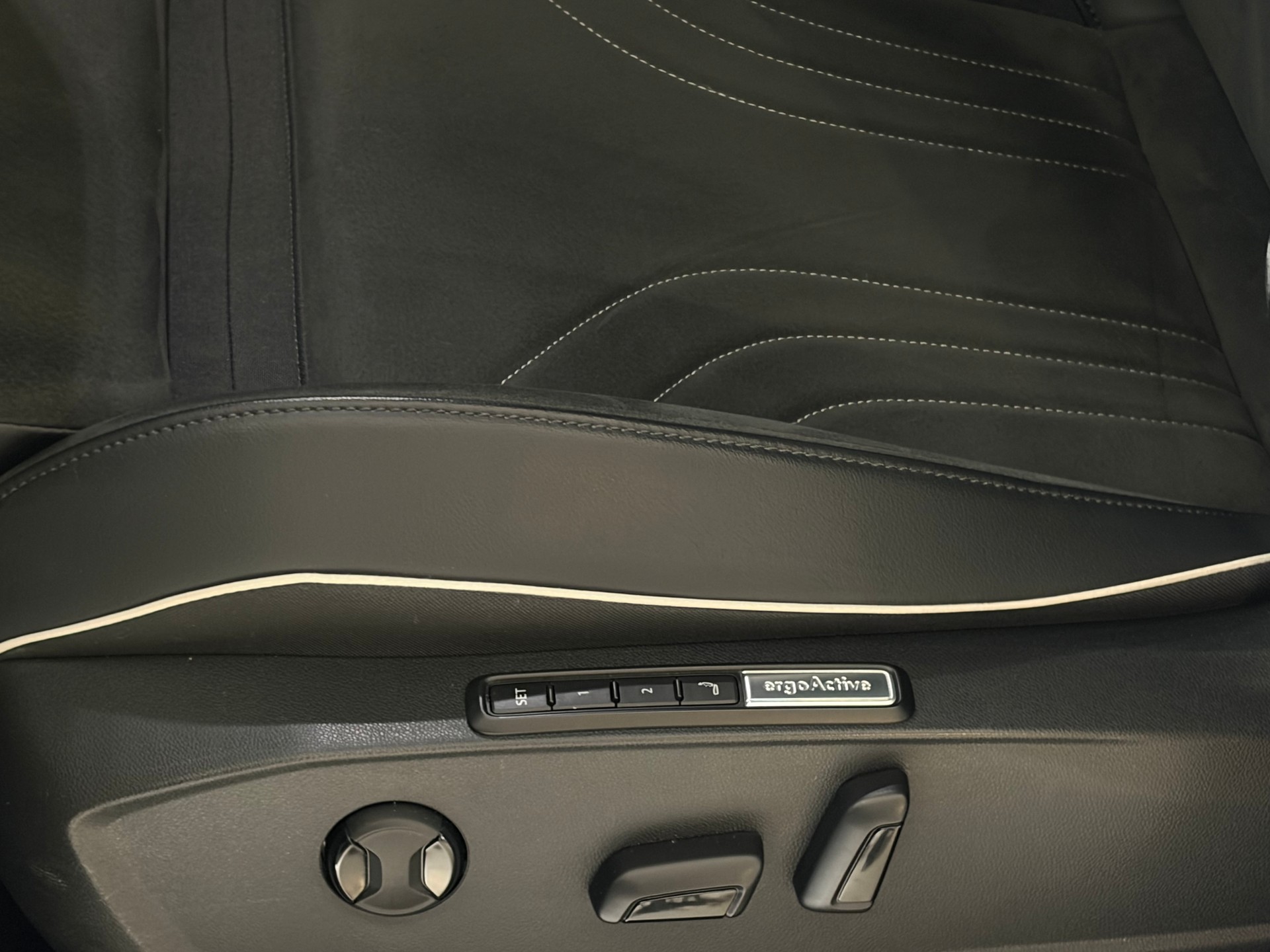 VW ID.4 GTX 77 kWh 4Motion *CH-Fahrzeug*-image-10
