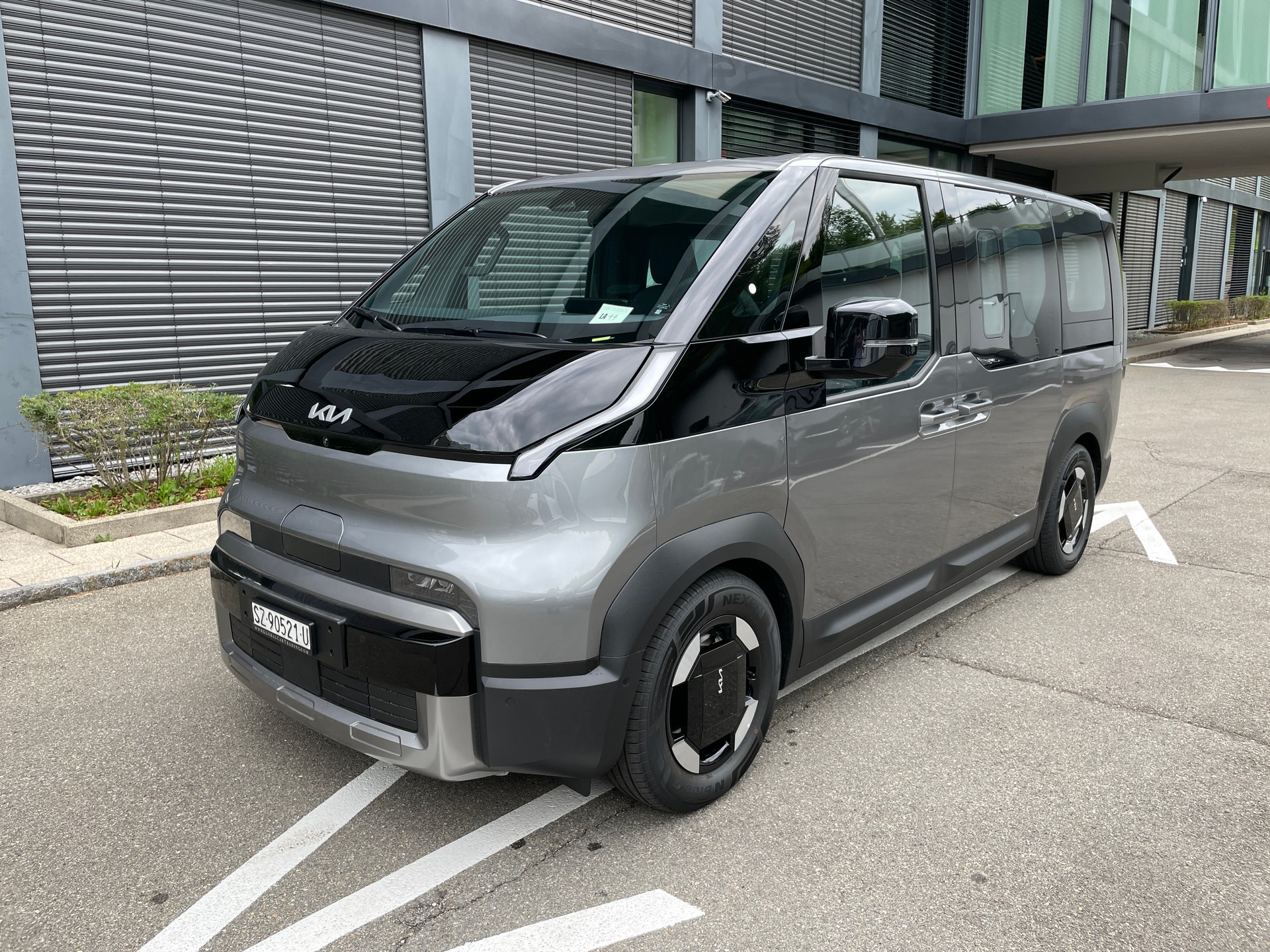 KIA PV5 71.2 kWh Elite