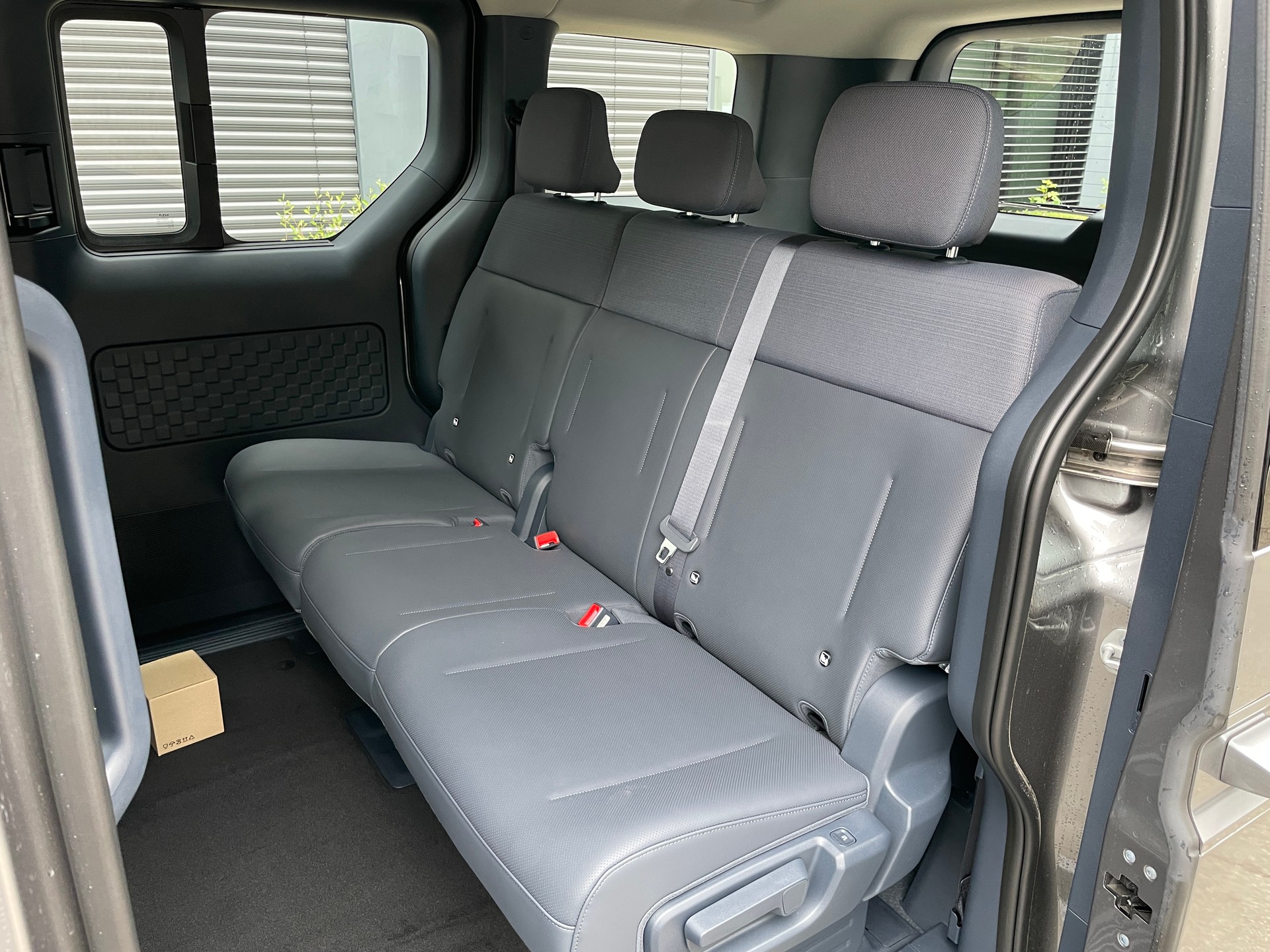 KIA PV5 71.2 kWh Elite-image-17