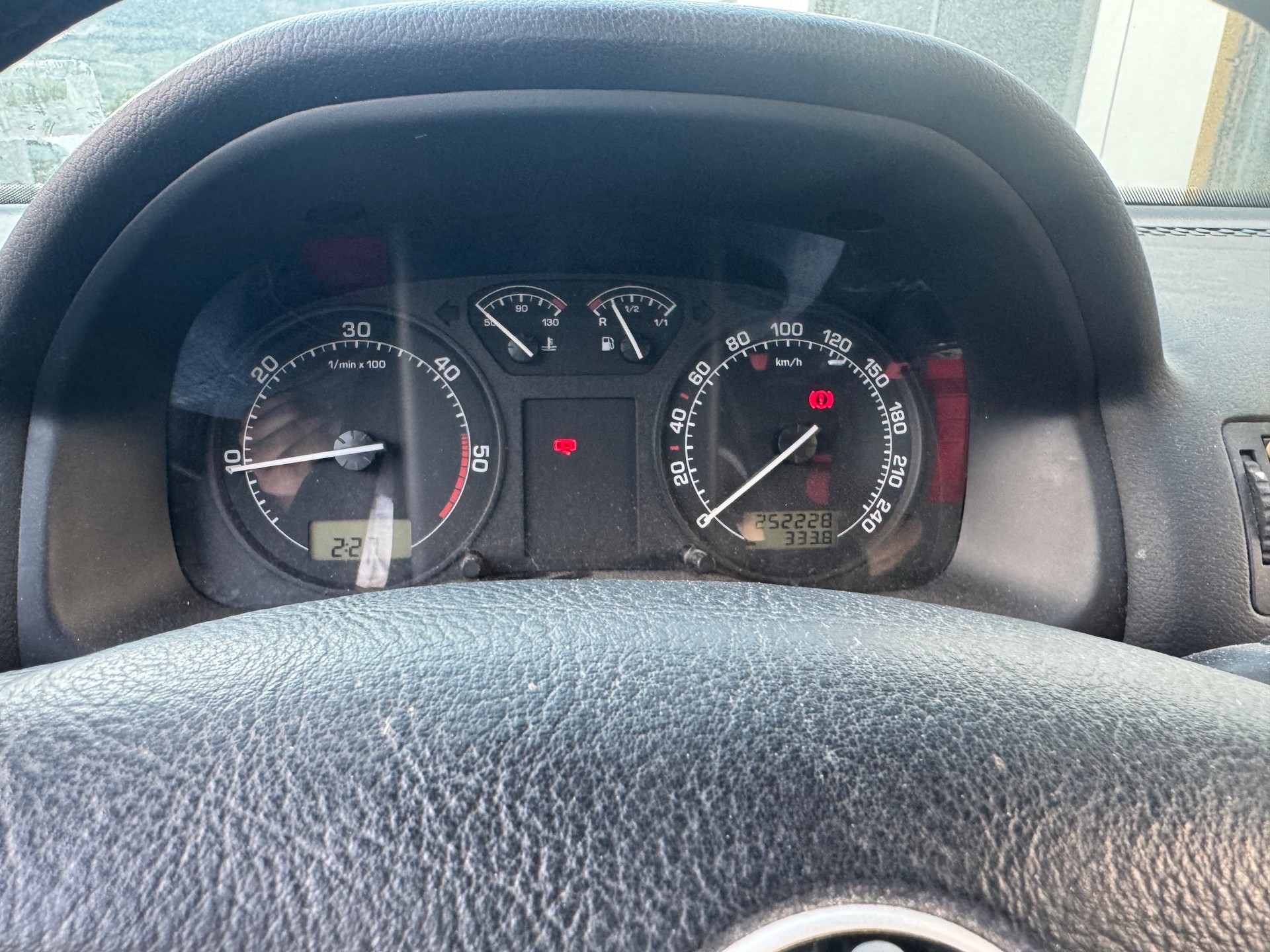 SKODA Octavia 1.9 TDI Ambiente 4x4-image-9