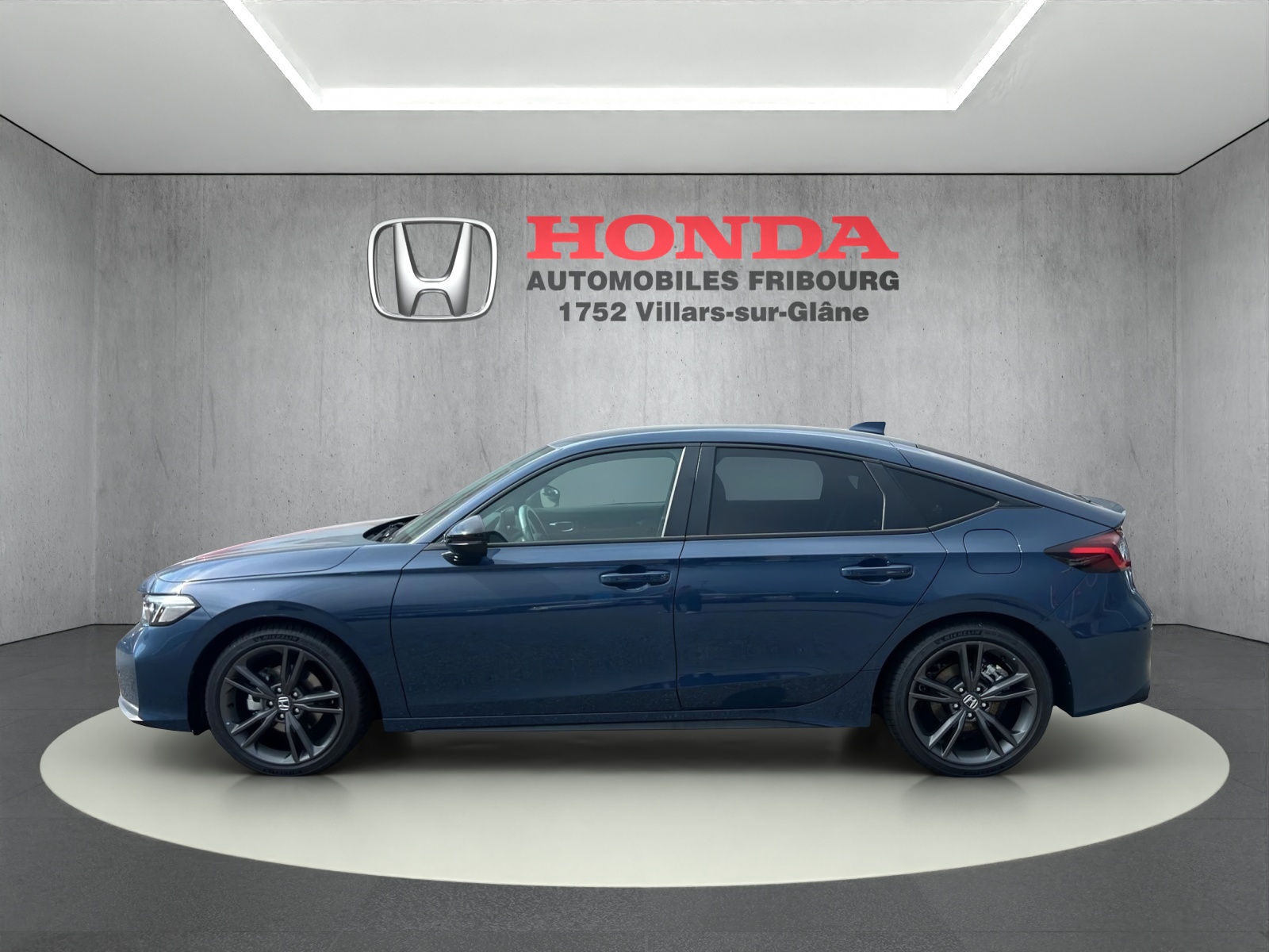 HONDA Civic 2.0 i-MMD Sport-showroom-element-3