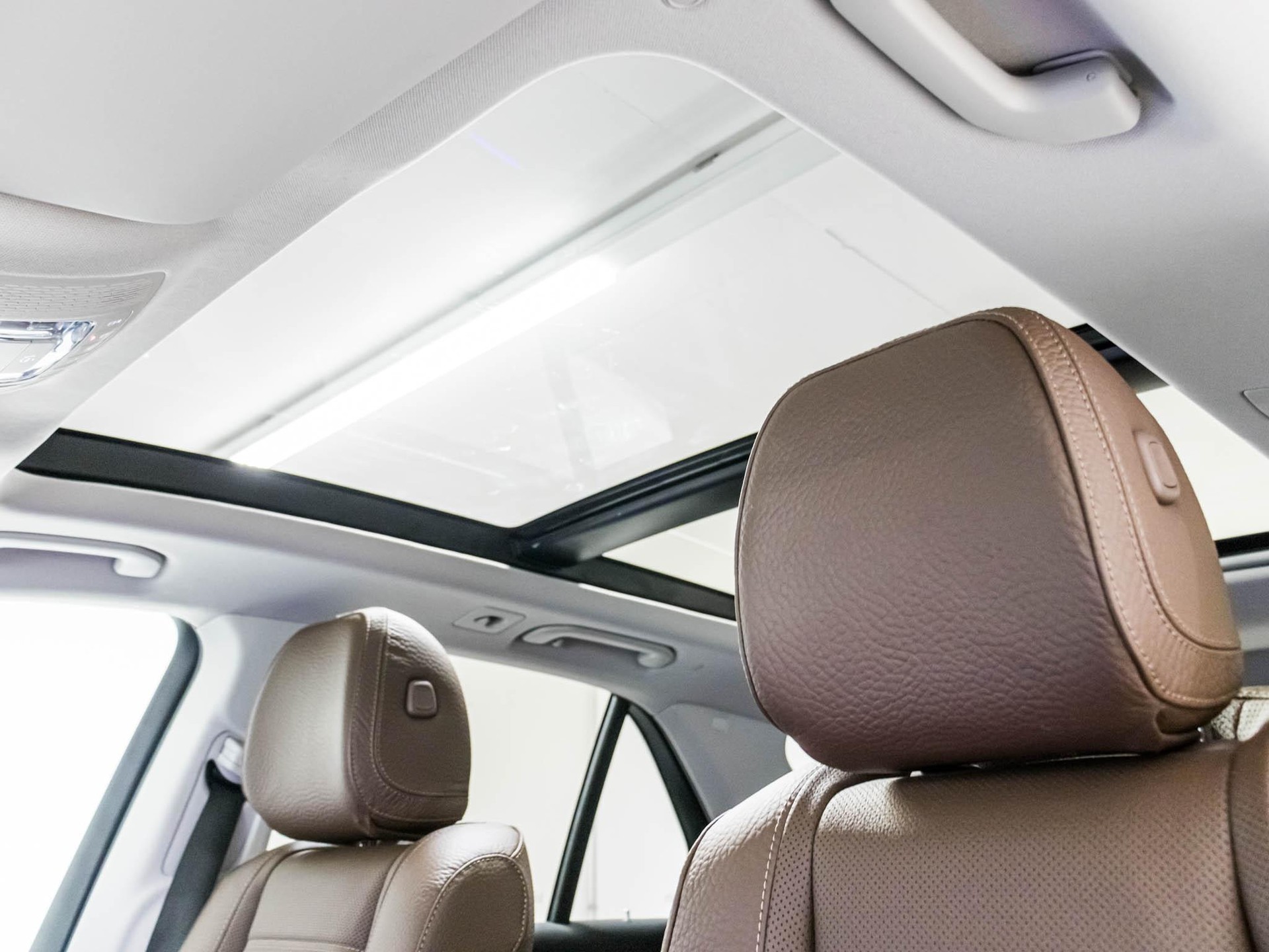 MERCEDES-BENZ GLE 450 d 4MATIC-image-8