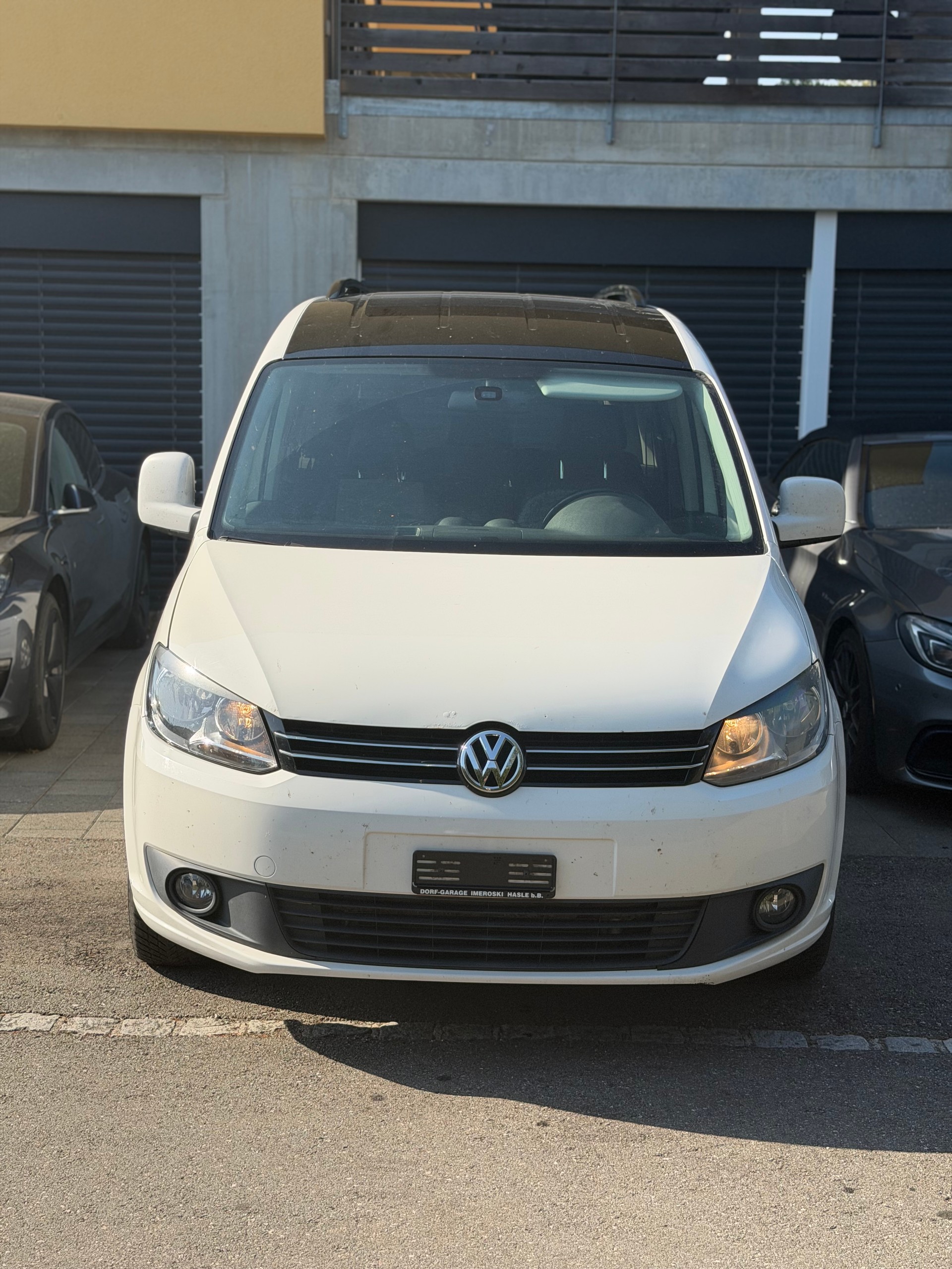 VW Caddy 2.0 TDI 4Motion Trendline-showroom-element-1