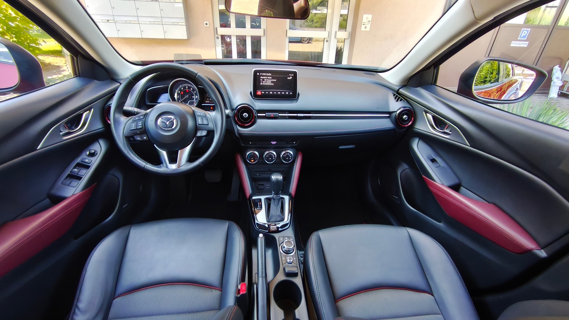 MAZDA CX-3 2.0 Revolution AWD Skyactiv Drive-image-9