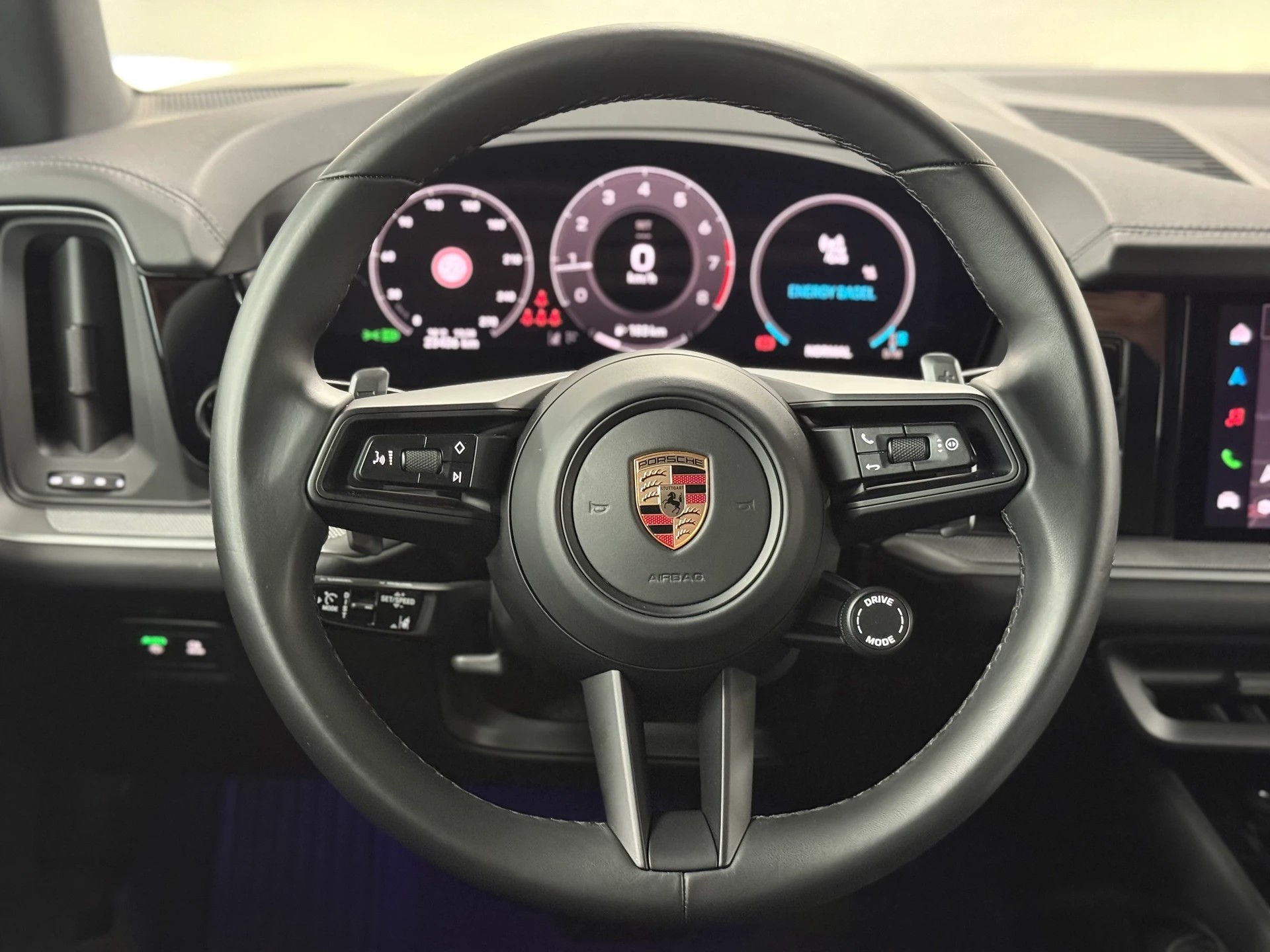 PORSCHE Cayenne Tiptronic-image-14