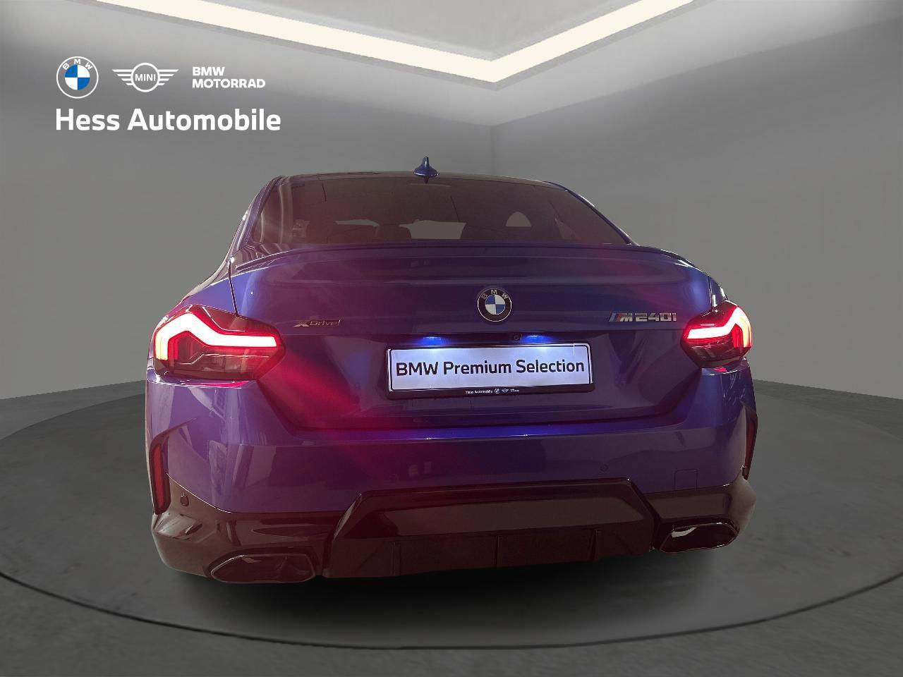 BMW M240i xDrive Coupé-image-7
