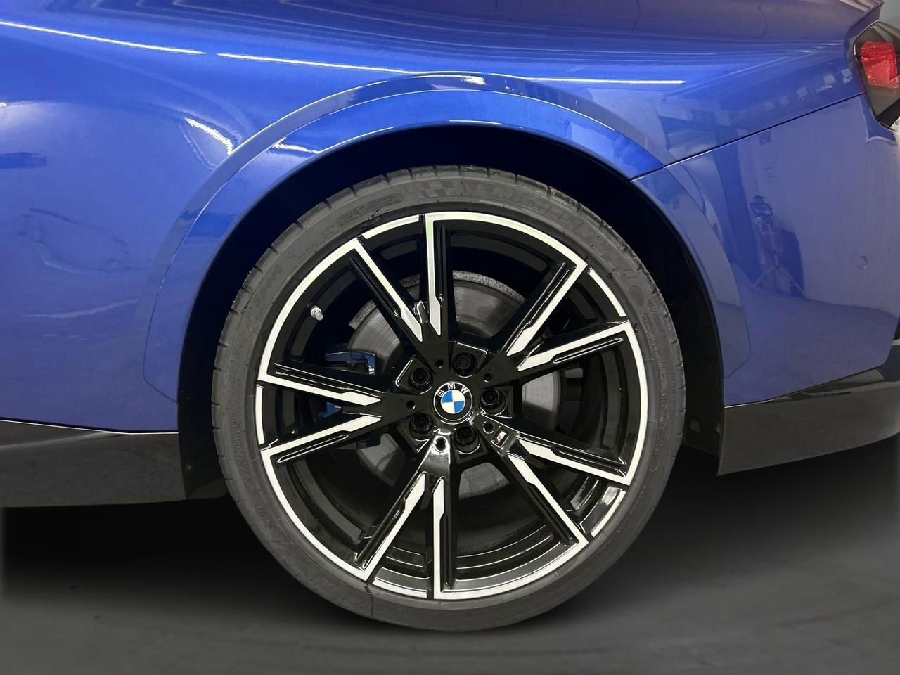 BMW M240i xDrive Coupé-image-24