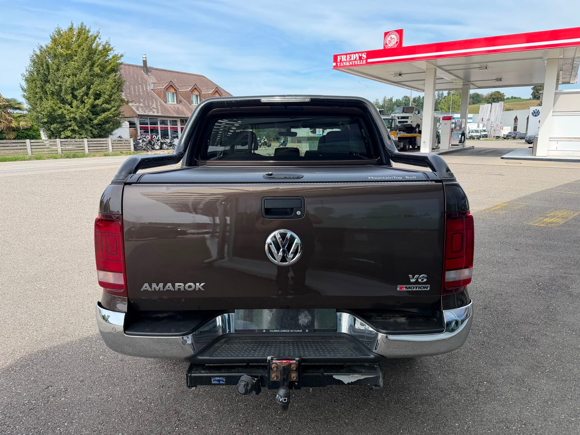 VW Amarok 3.0TDI Crossline 4Motion Automatic-showroom-element-3