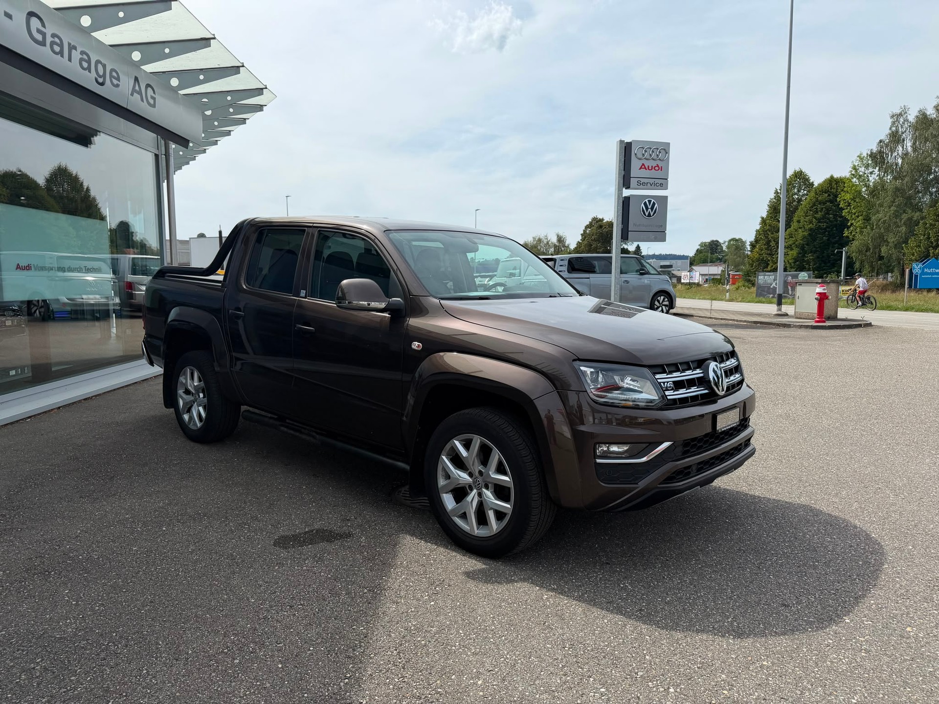 VW Amarok 3.0TDI Crossline 4Motion Automatic-image-6