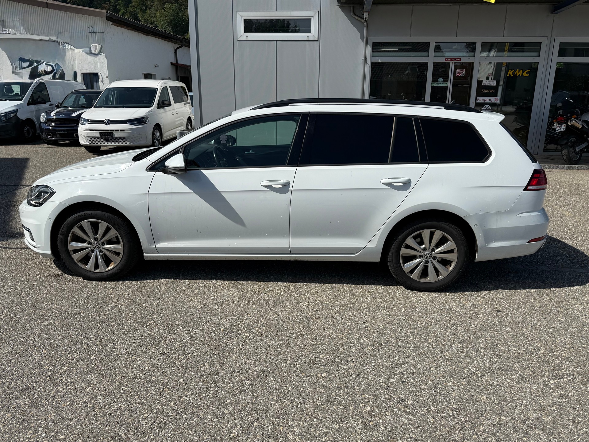 VW Golf Variant 2.0 TDI Comfortline DSG-showroom-element-2