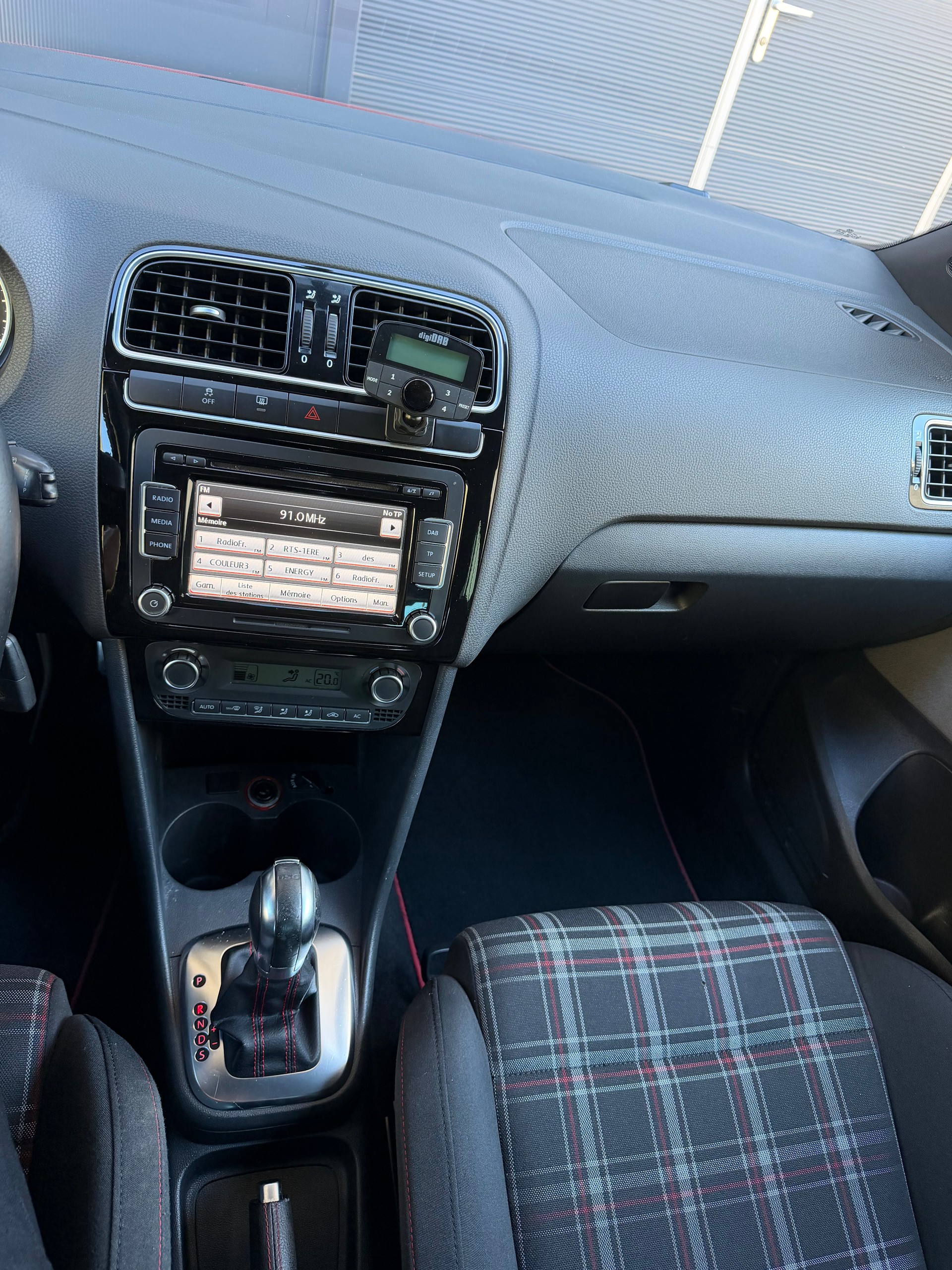 VW Polo 1.4 TSI GTI DSG-image-14