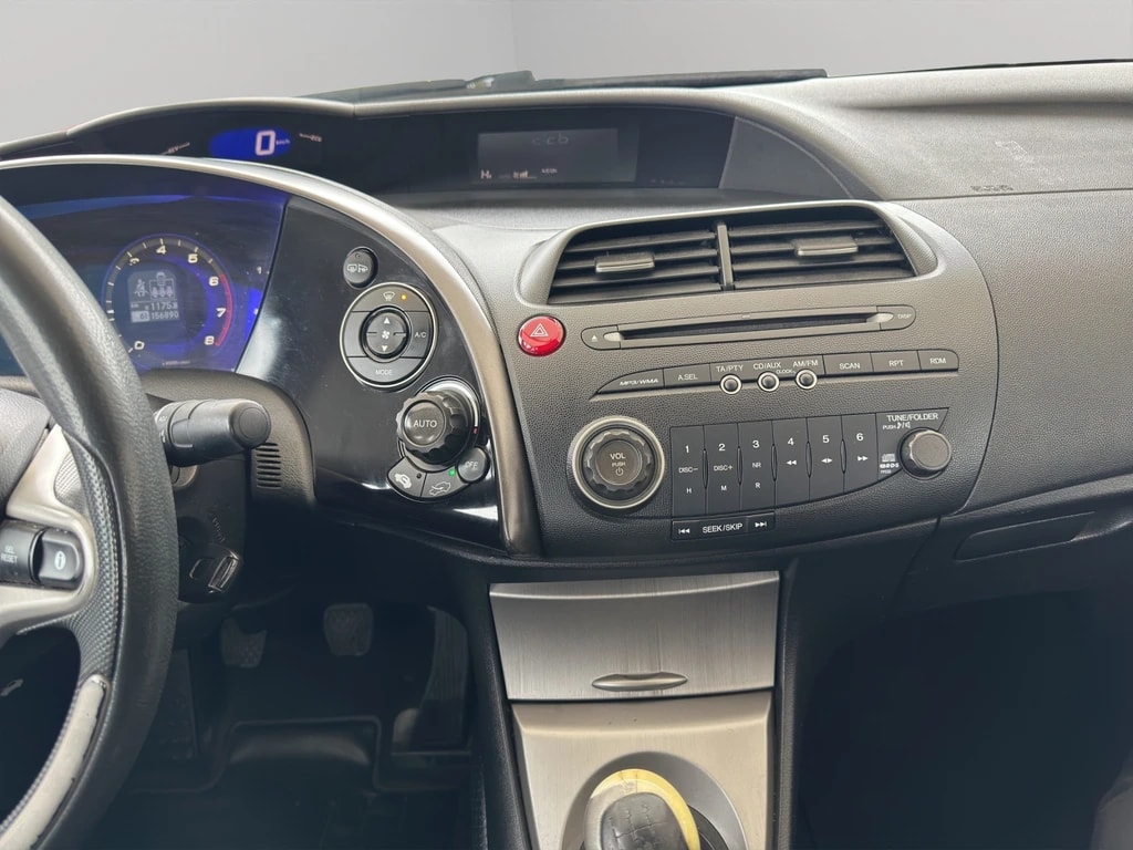 HONDA Civic 1.4i Comfort-image-12