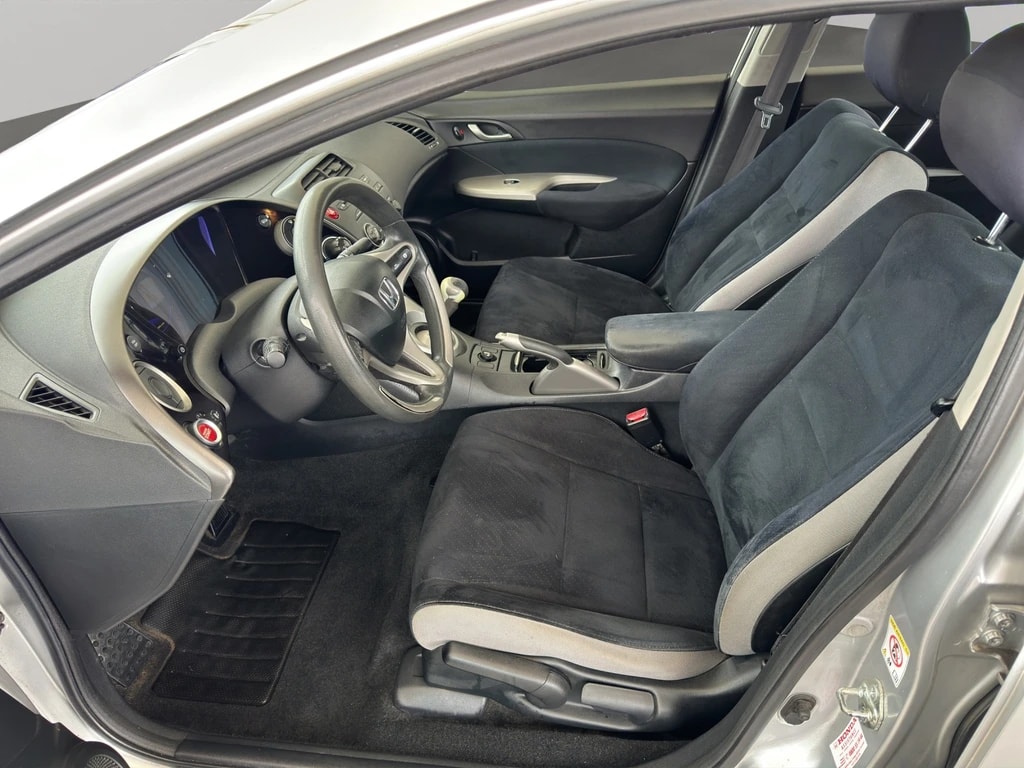 HONDA Civic 1.4i Comfort-image-8