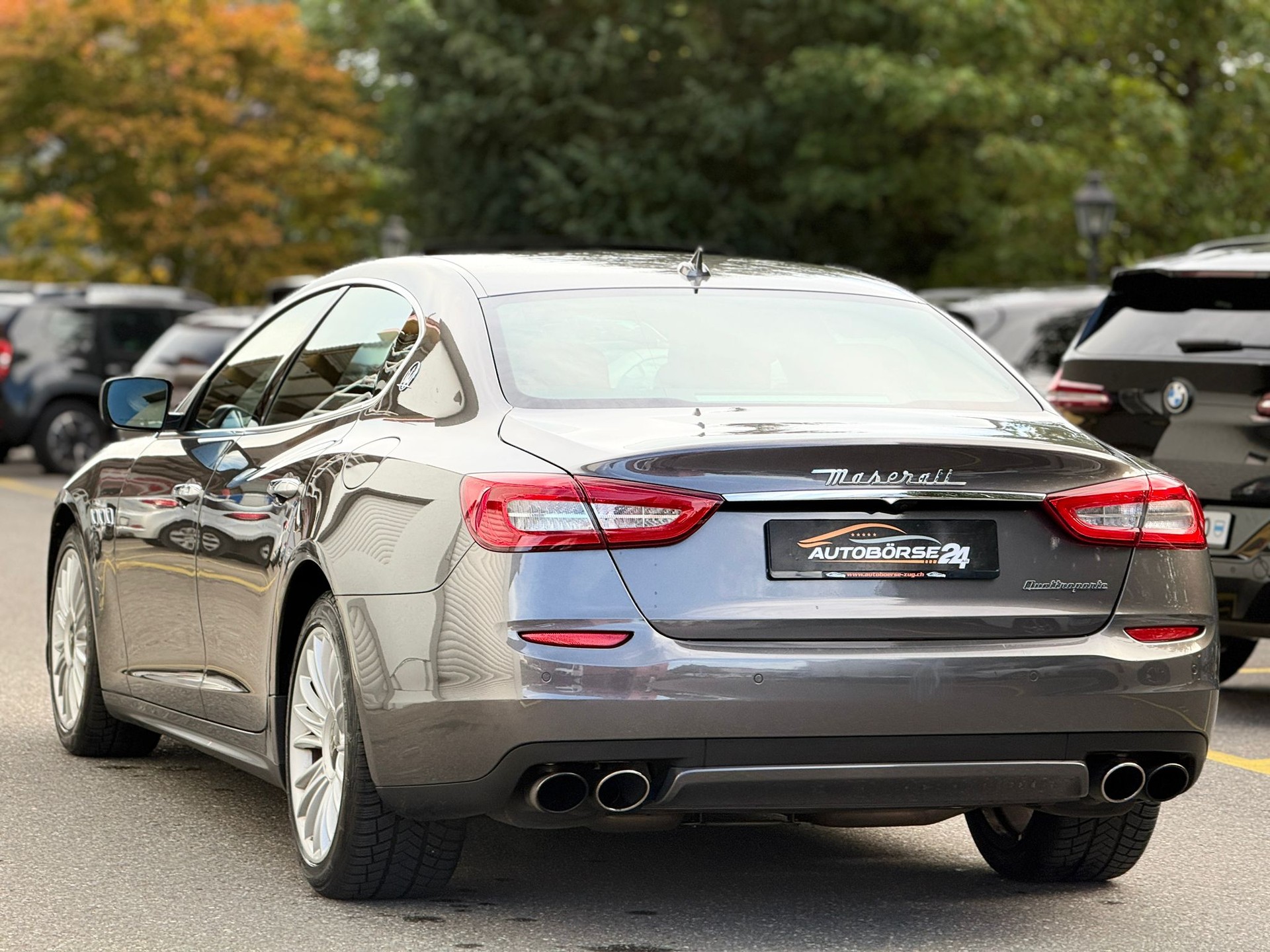 MASERATI QUATTROPORTE-showroom-element-3