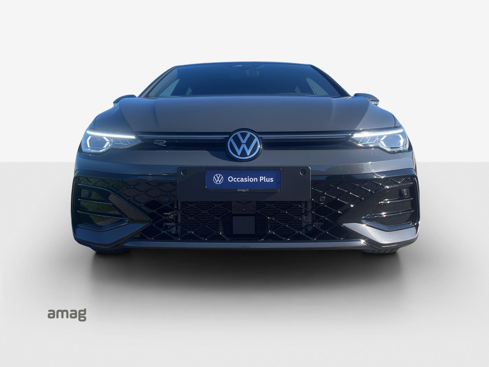 VW Golf 2.0 TSI R-Line DSG 4 Motion-image-6