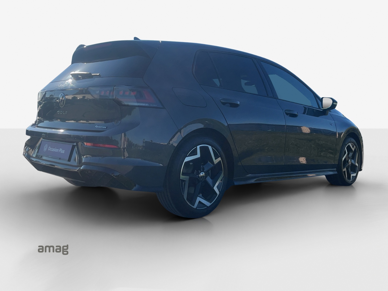 VW Golf 2.0 TSI R-Line DSG 4 Motion-image-4