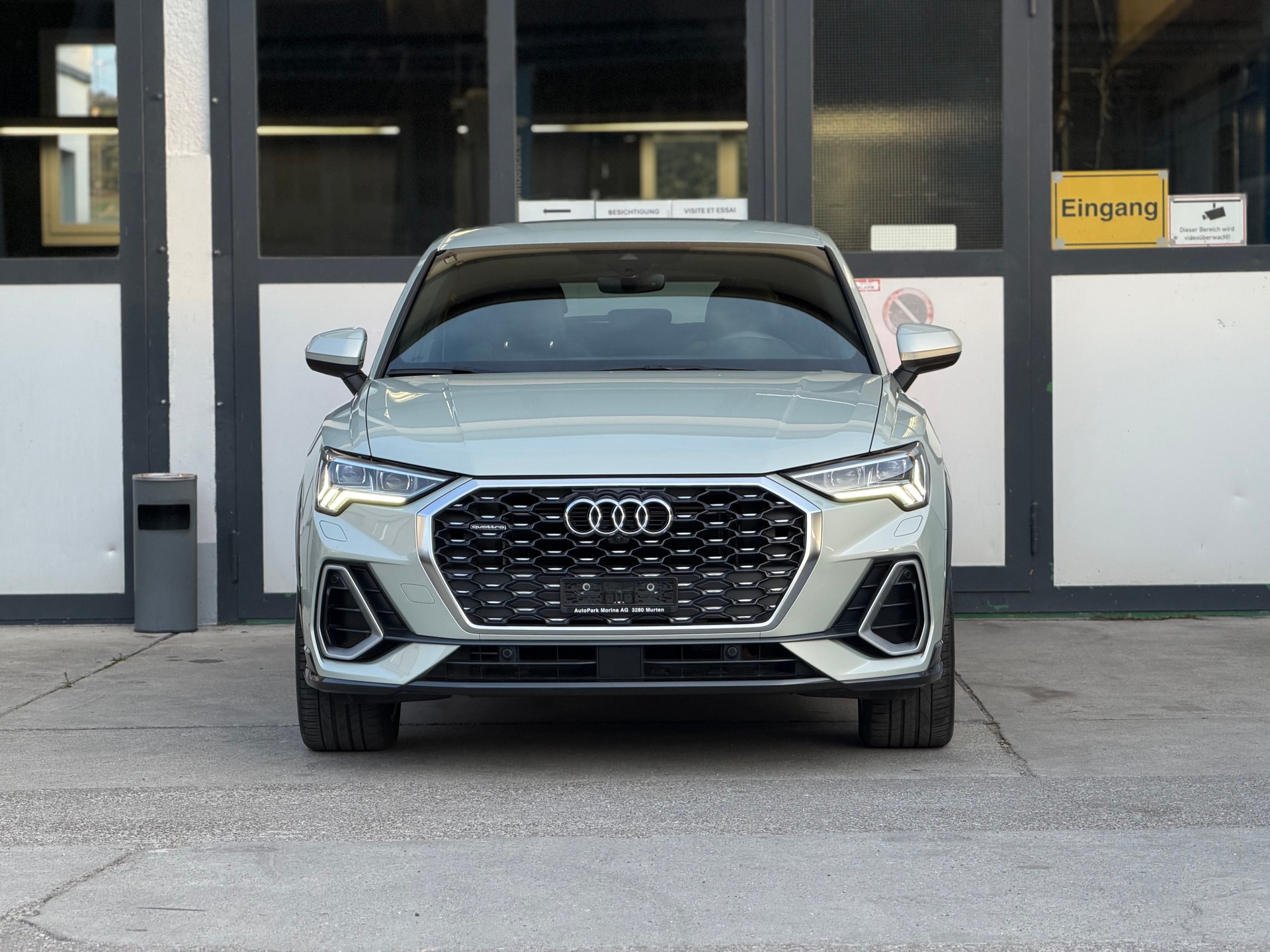 AUDI Q3 Sportback 45 TFSI S line quattro S-tronic-showroom-element-2