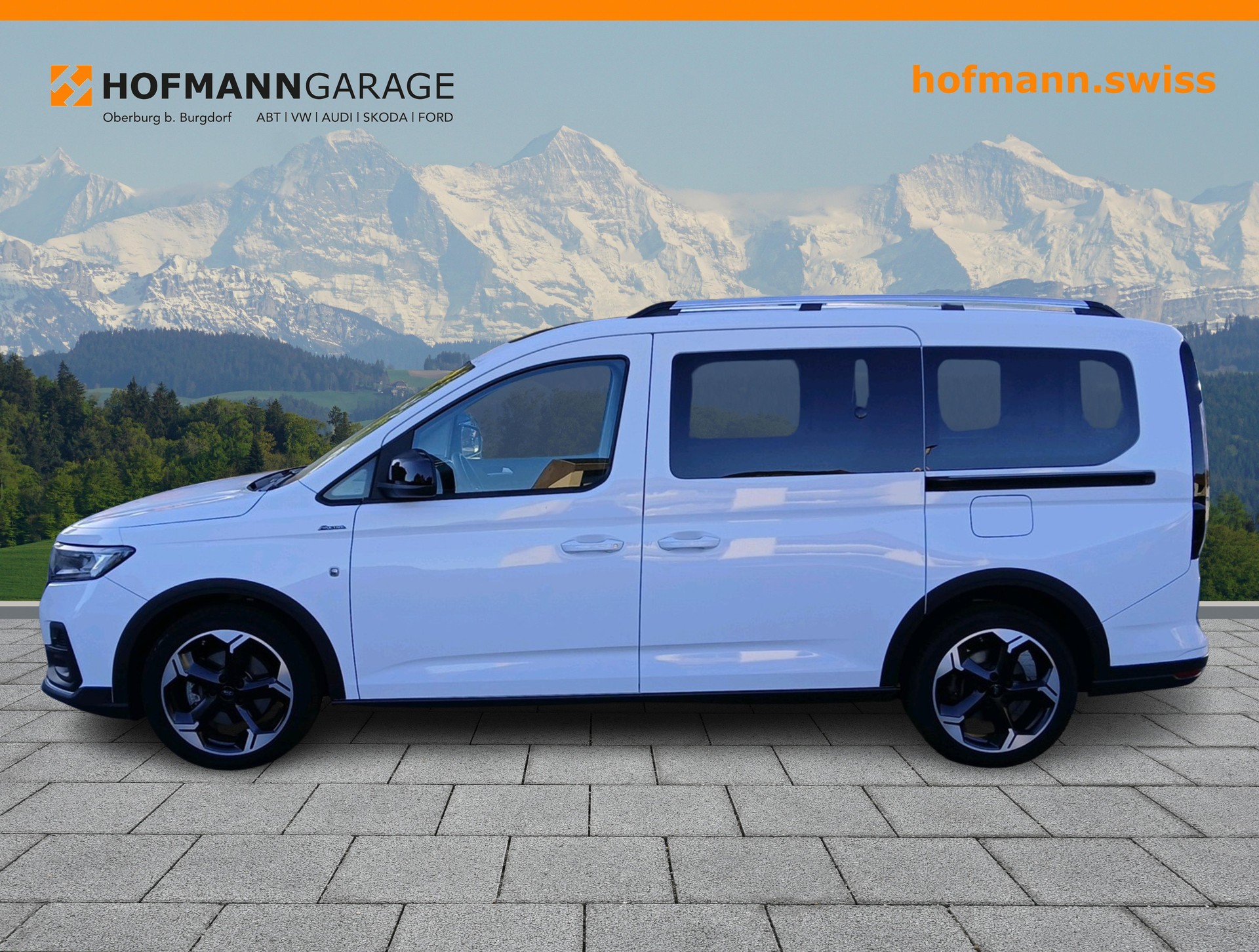 FORD Grand Tourneo Connect 2.0 EcoBlue Titanium Automat-showroom-element-1