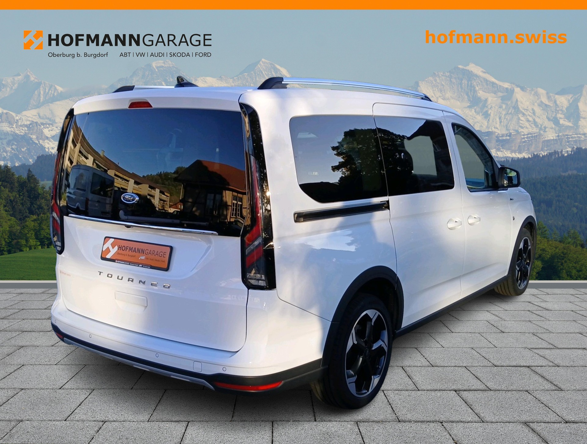 FORD Grand Tourneo Connect 2.0 EcoBlue Titanium Automat-image-4