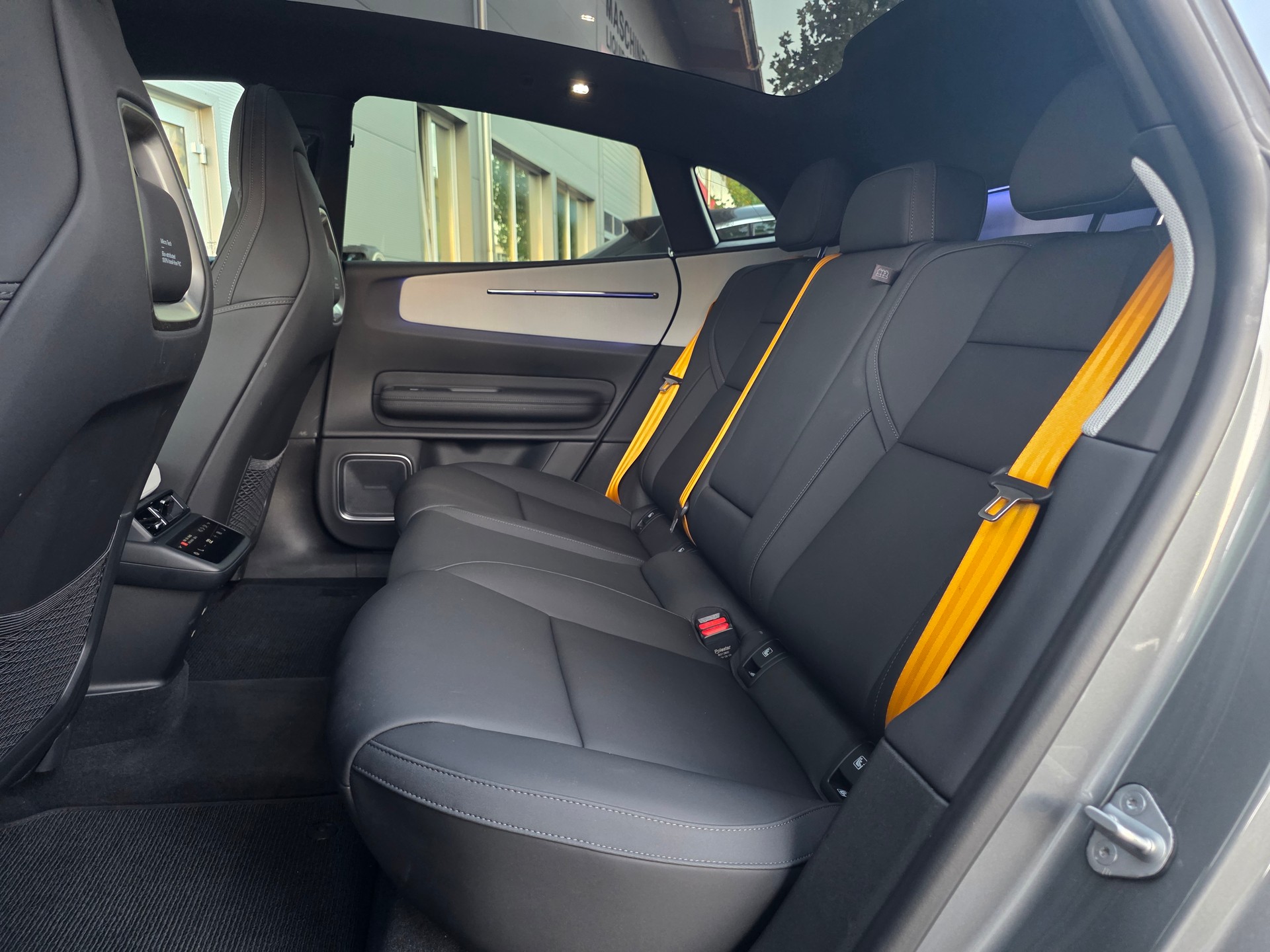 POLESTAR Polestar 4 Long Range Dual 100kWh // GRATIS SERVICE -PERFORMANCE PAKET -PILOT PAKET -PLUS PAKET - GARANTIE BIS 03.2033 **-image-10