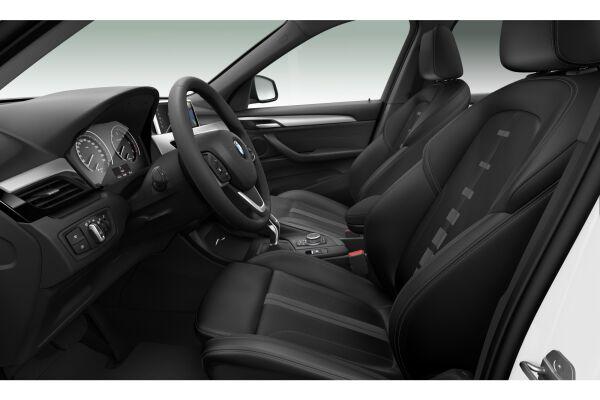 BMW X1 18d xDrive F48 (CH)-showroom-element-2