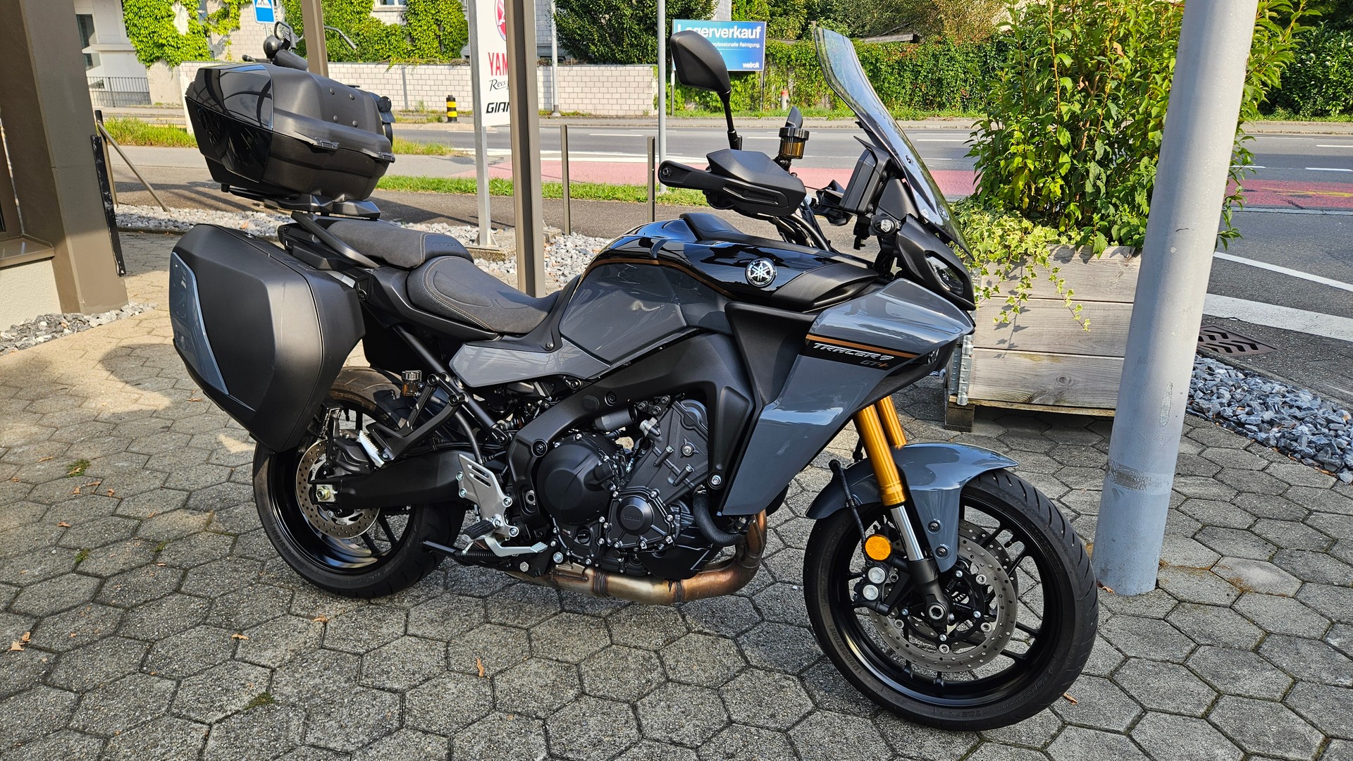 YAMAHA Tracer 9 GT+-image-1