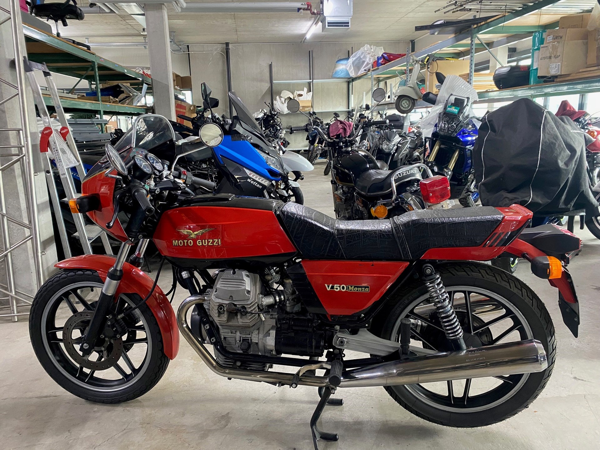 MOTO GUZZI V 50 MONDA-image-1