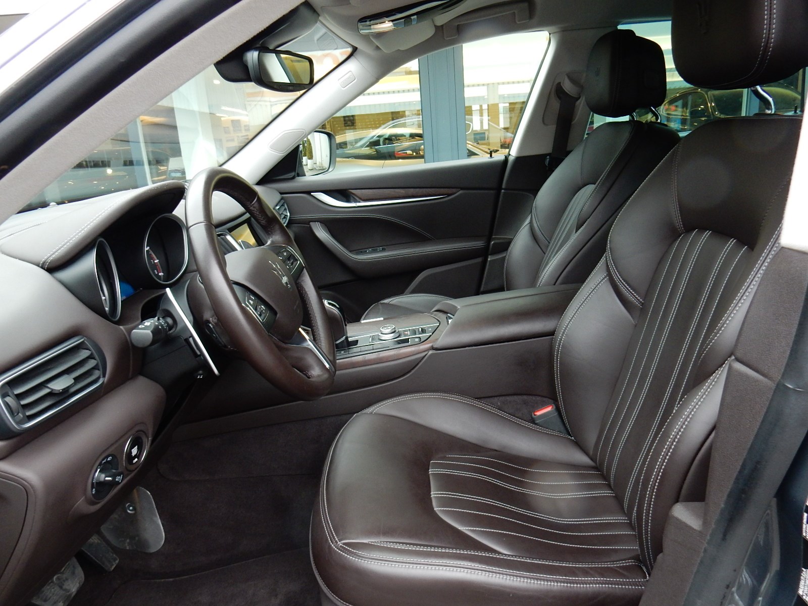 MASERATI Levante S 3.0 V6-image-4