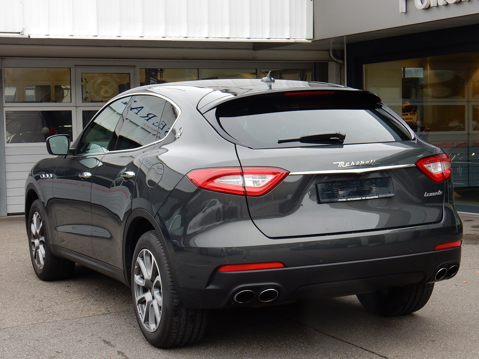 MASERATI Levante S 3.0 V6-image-8