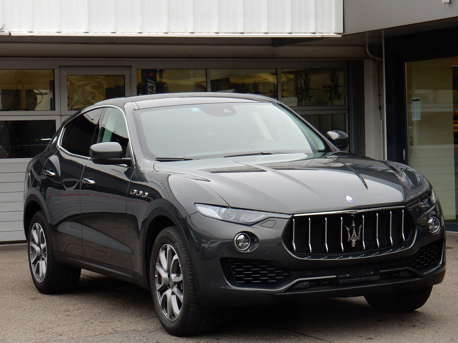MASERATI Levante S 3.0 V6-image-15