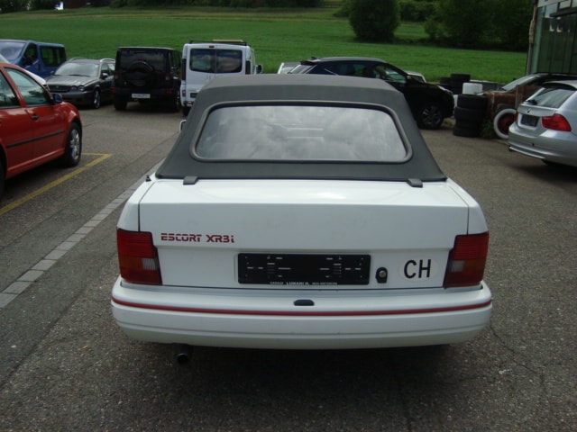 FORD Escort 1600 XR3i-image-4