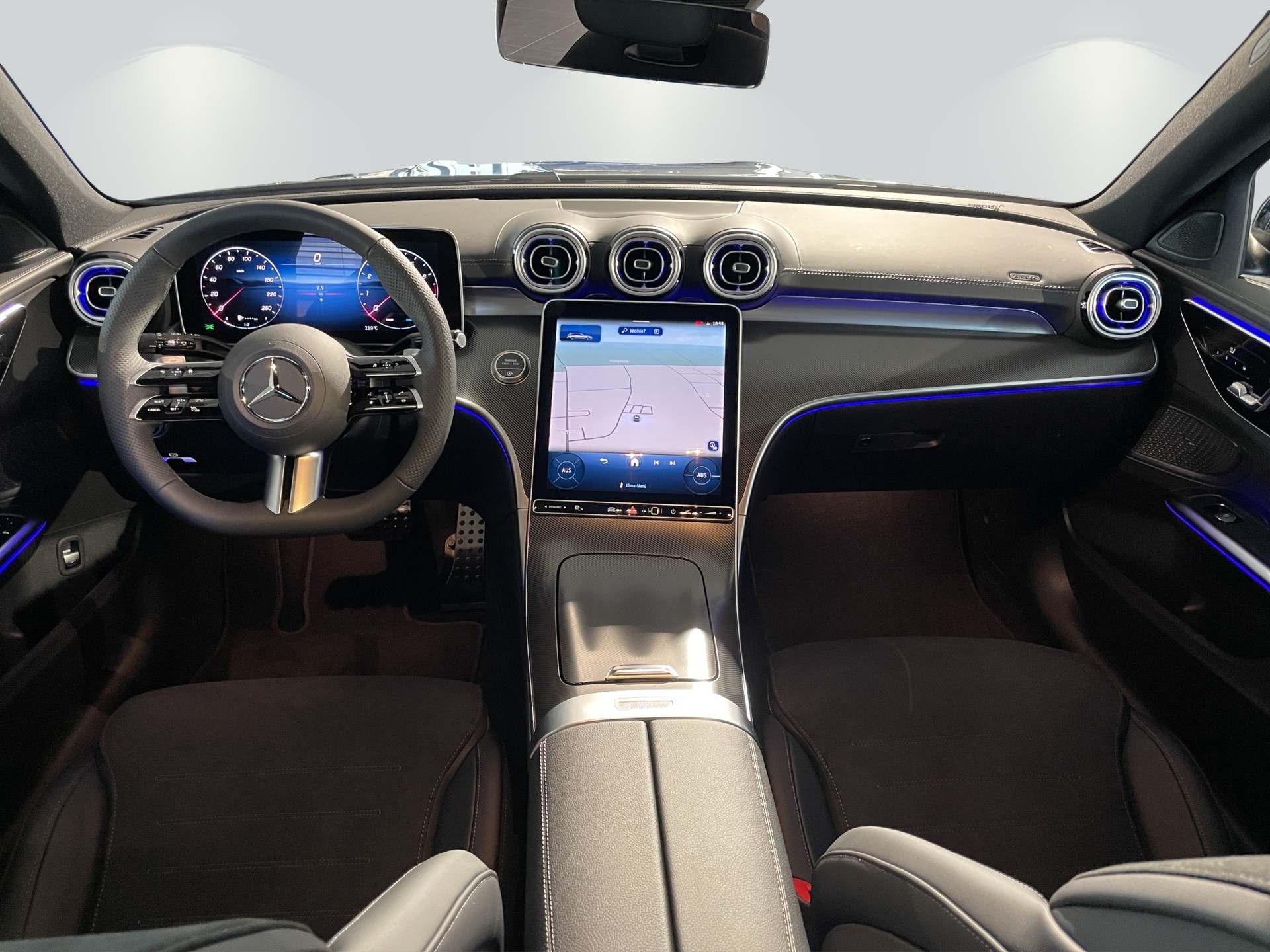 MERCEDES-BENZ C 200 T 4 Matic-image-9