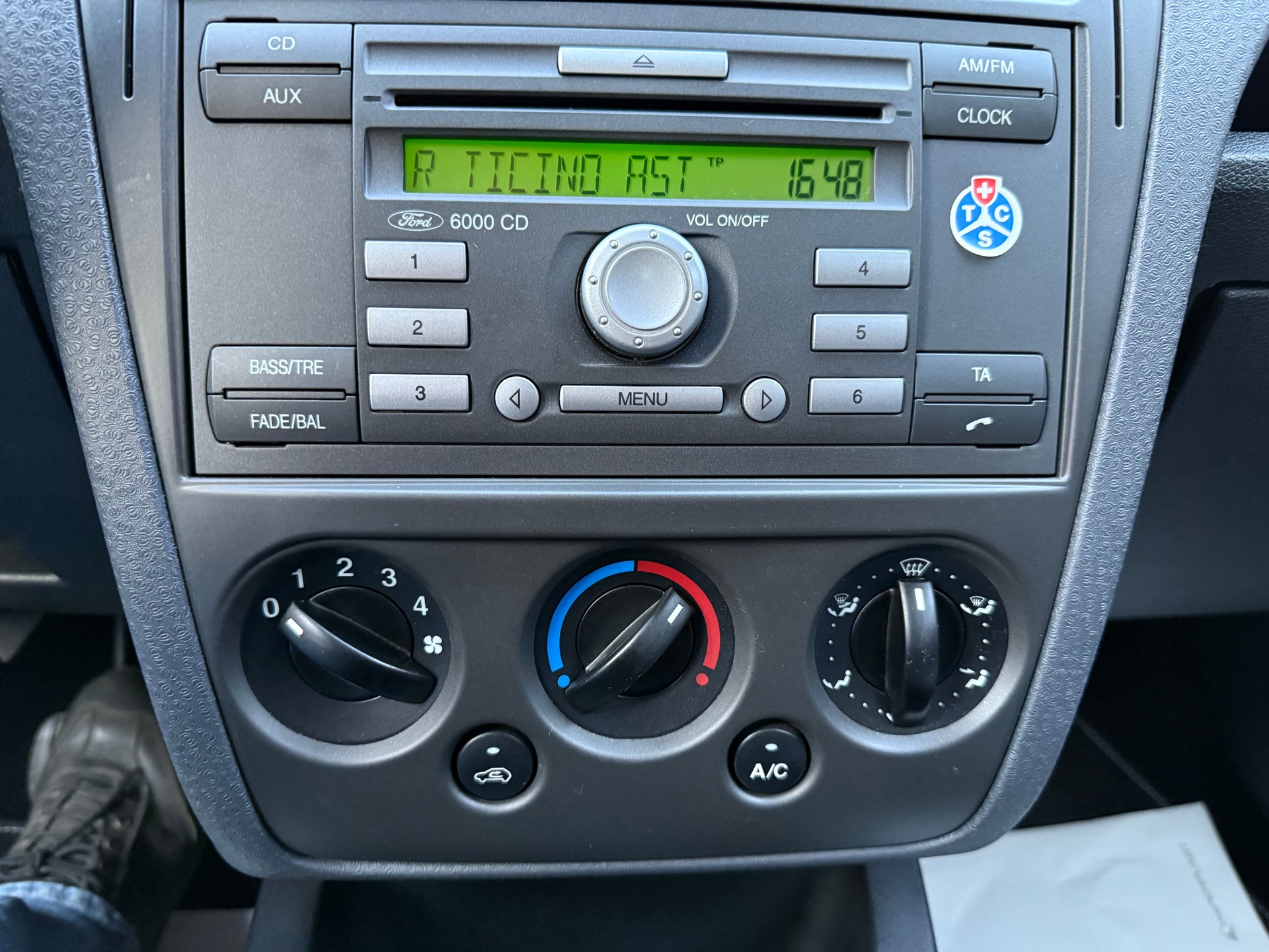 FORD Fusion 1.6 16V Trend-image-7