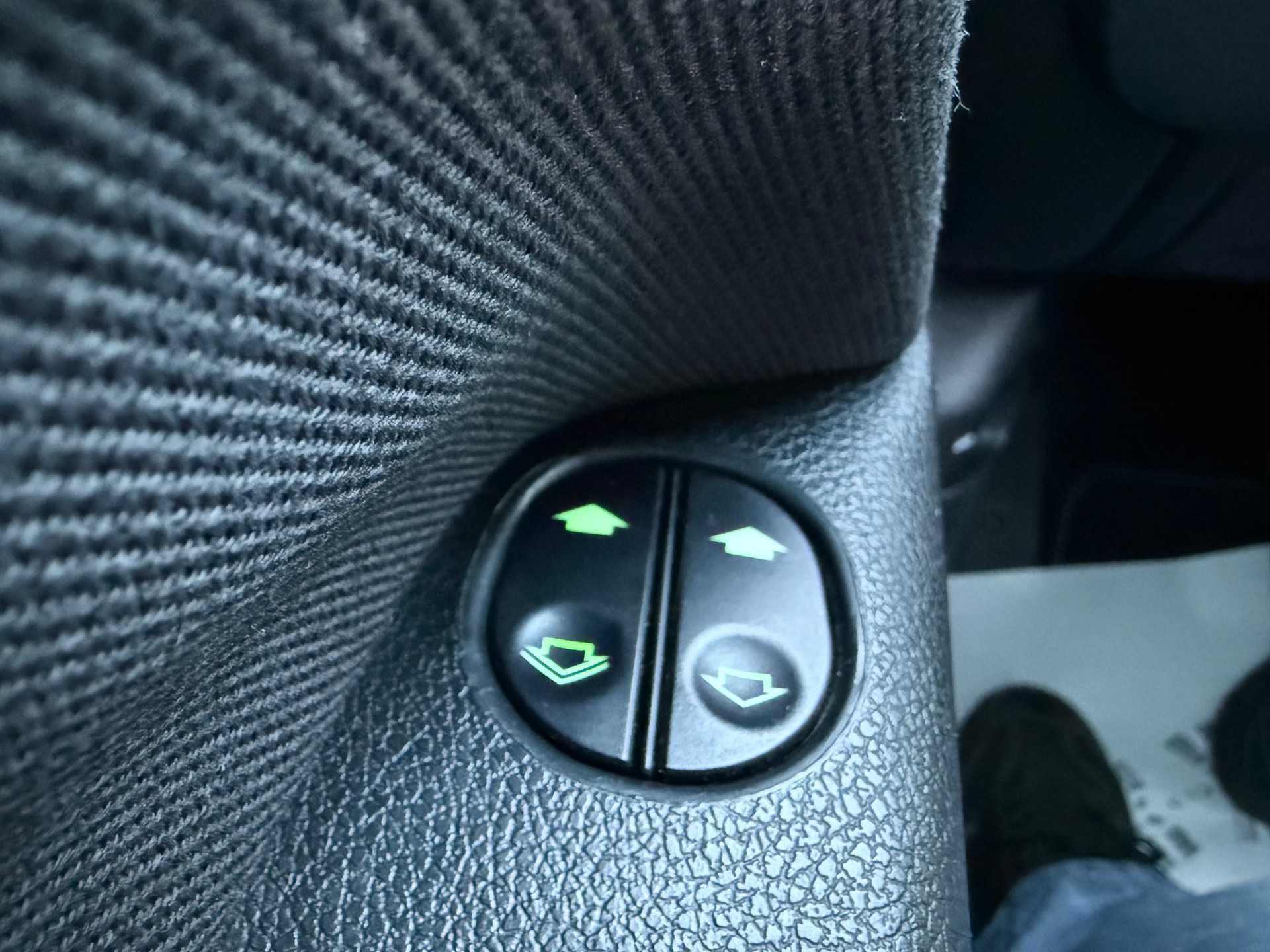 FORD Fusion 1.6 16V Trend-image-13