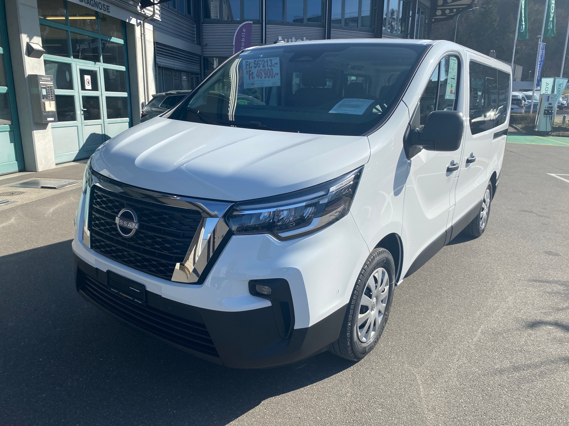 NISSAN Primastar dCi 170 2.8 L1H1 8 Pl. N-Connecta DCT-showroom-element-1