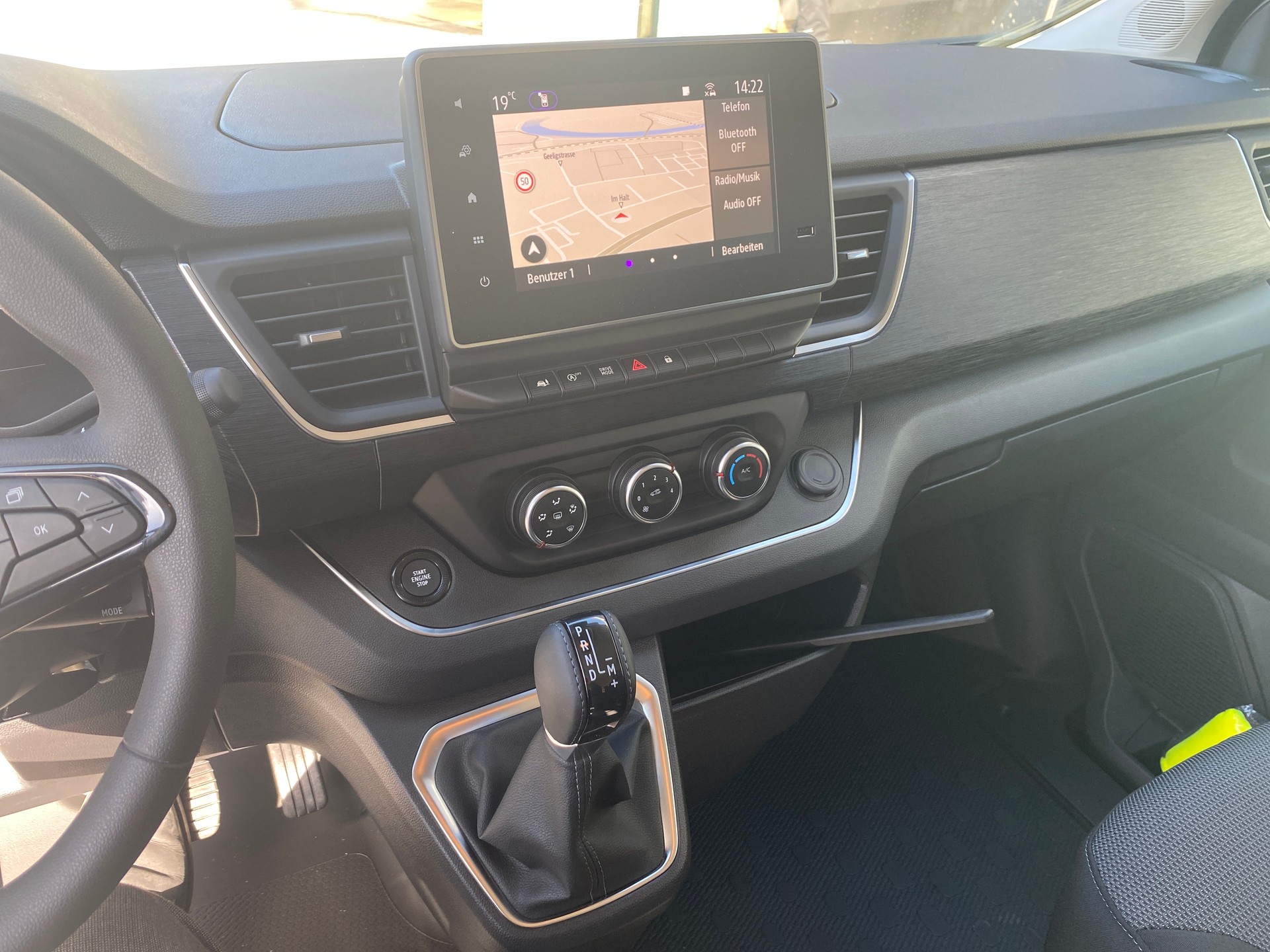 NISSAN Primastar dCi 170 2.8 L1H1 8 Pl. N-Connecta DCT-image-13