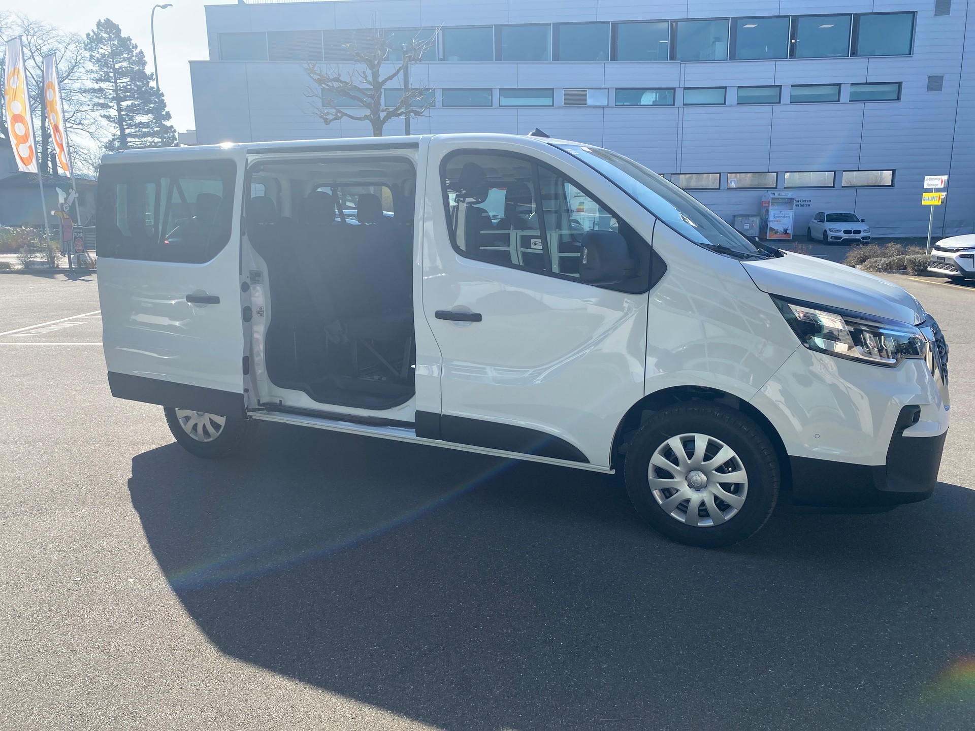 NISSAN Primastar dCi 170 2.8 L1H1 8 Pl. N-Connecta DCT-image-5
