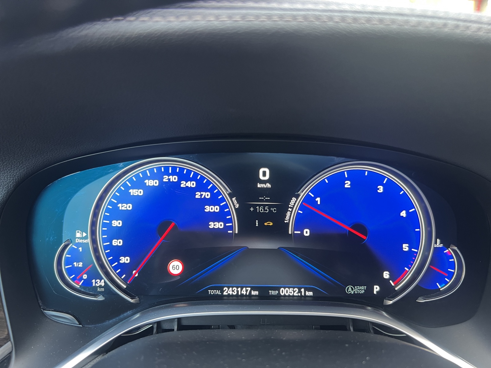 BMW 730Ld xDrive Steptronic-image-21