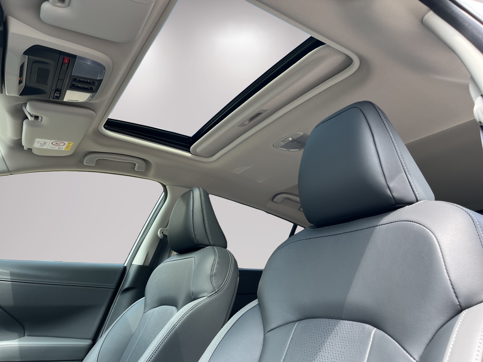 SUBARU Impreza 2.0i e-Boxer Luxury-image-11