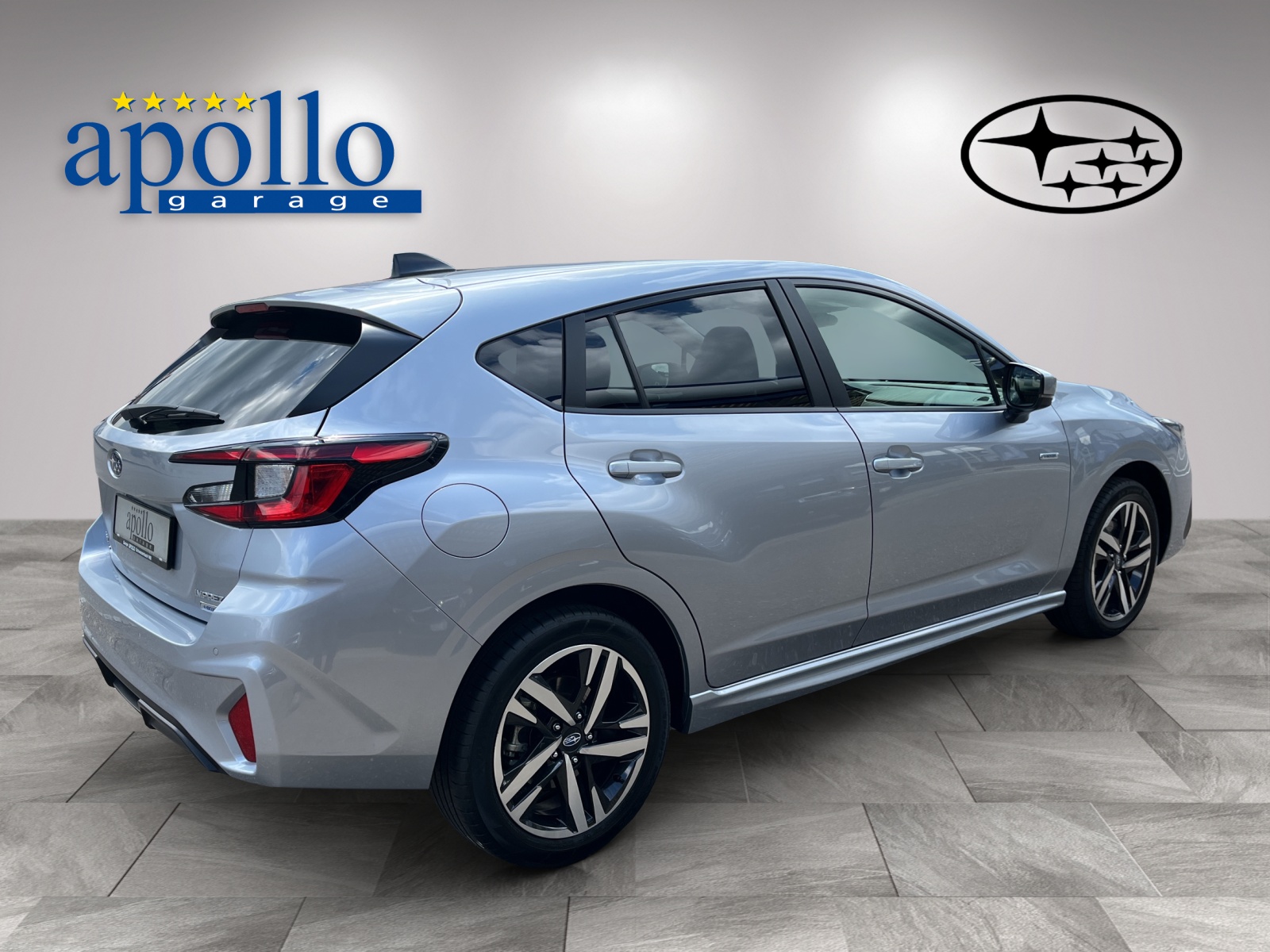 SUBARU Impreza 2.0i e-Boxer Luxury-image-4