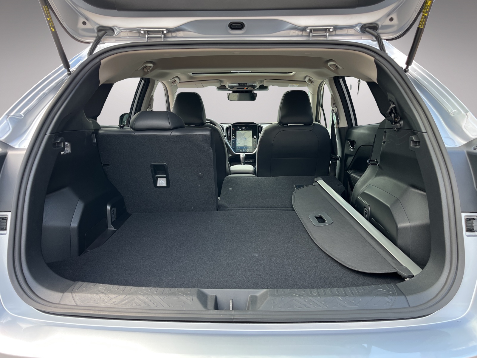 SUBARU Impreza 2.0i e-Boxer Luxury-image-15