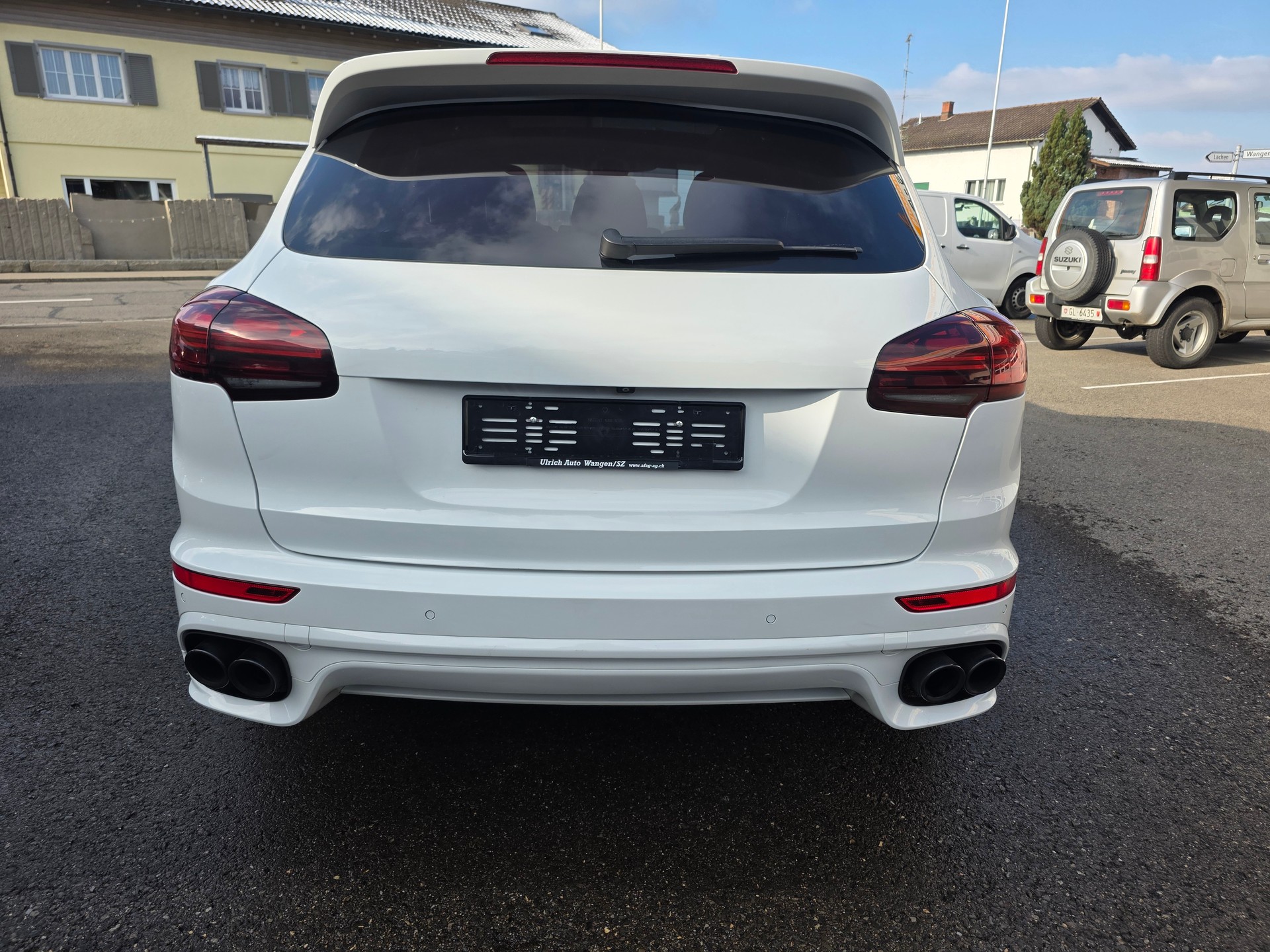 PORSCHE Cayenne Turbo S-image-9