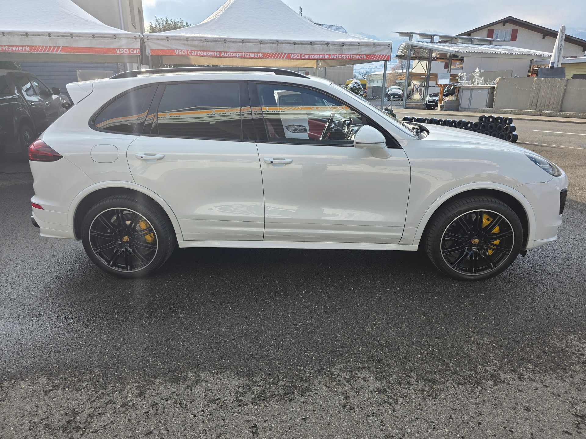PORSCHE Cayenne Turbo S-image-4