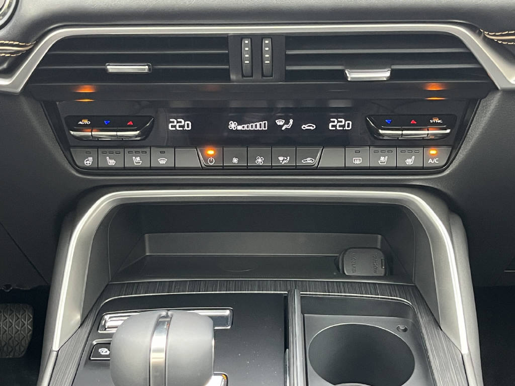 MAZDA CX-60 2.5 PHEV Homura Plus-image-14