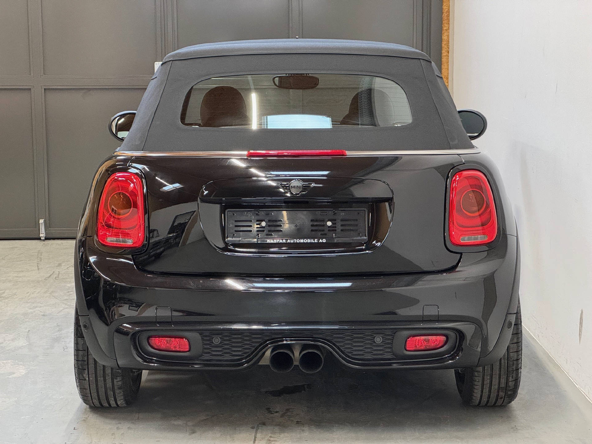 MINI Cabrio Cooper S Cabrio F57-image-15