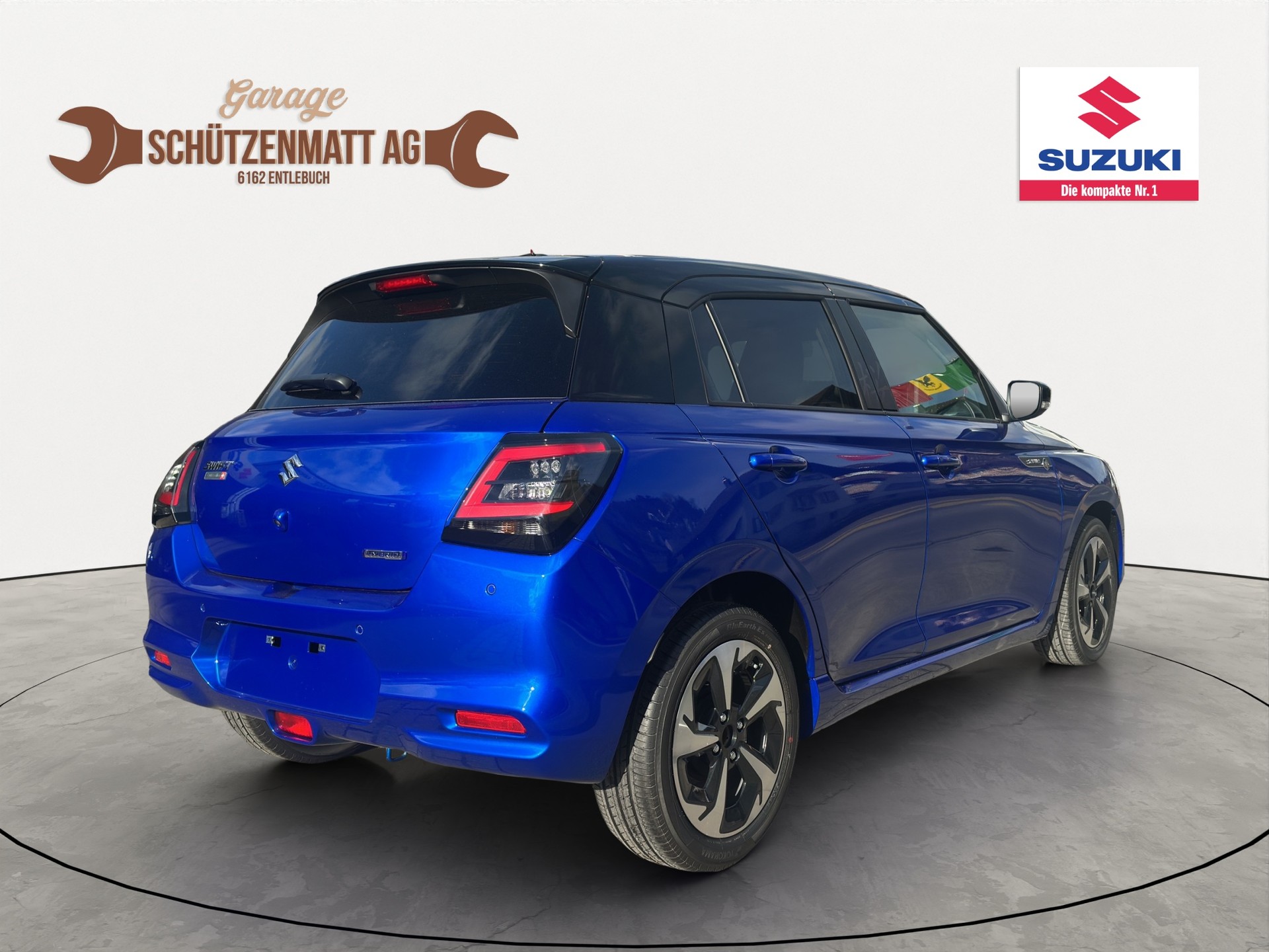 SUZUKI Swift 1.2 Sakura Top Hybrid CVT-image-3