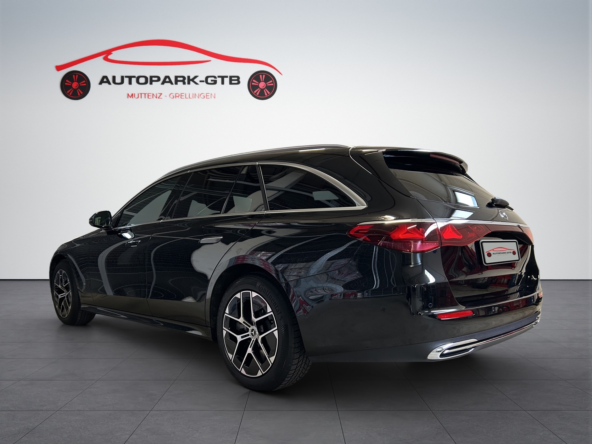 MERCEDES-BENZ E 450 d T 4Matic 9G-Tronic Avantgarde Line-image-7