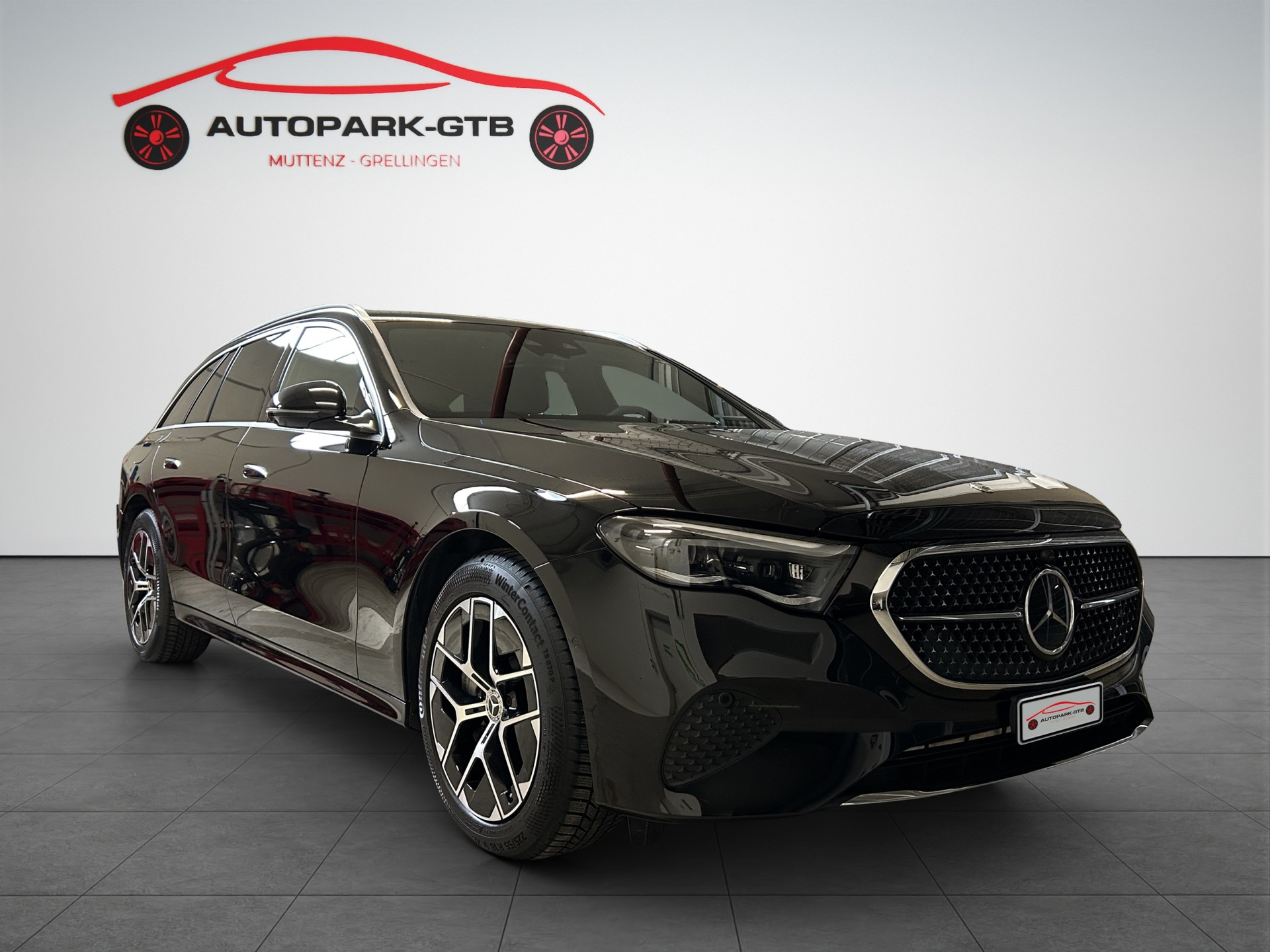 MERCEDES-BENZ E 450 d T 4Matic 9G-Tronic Avantgarde Line-showroom-element-1