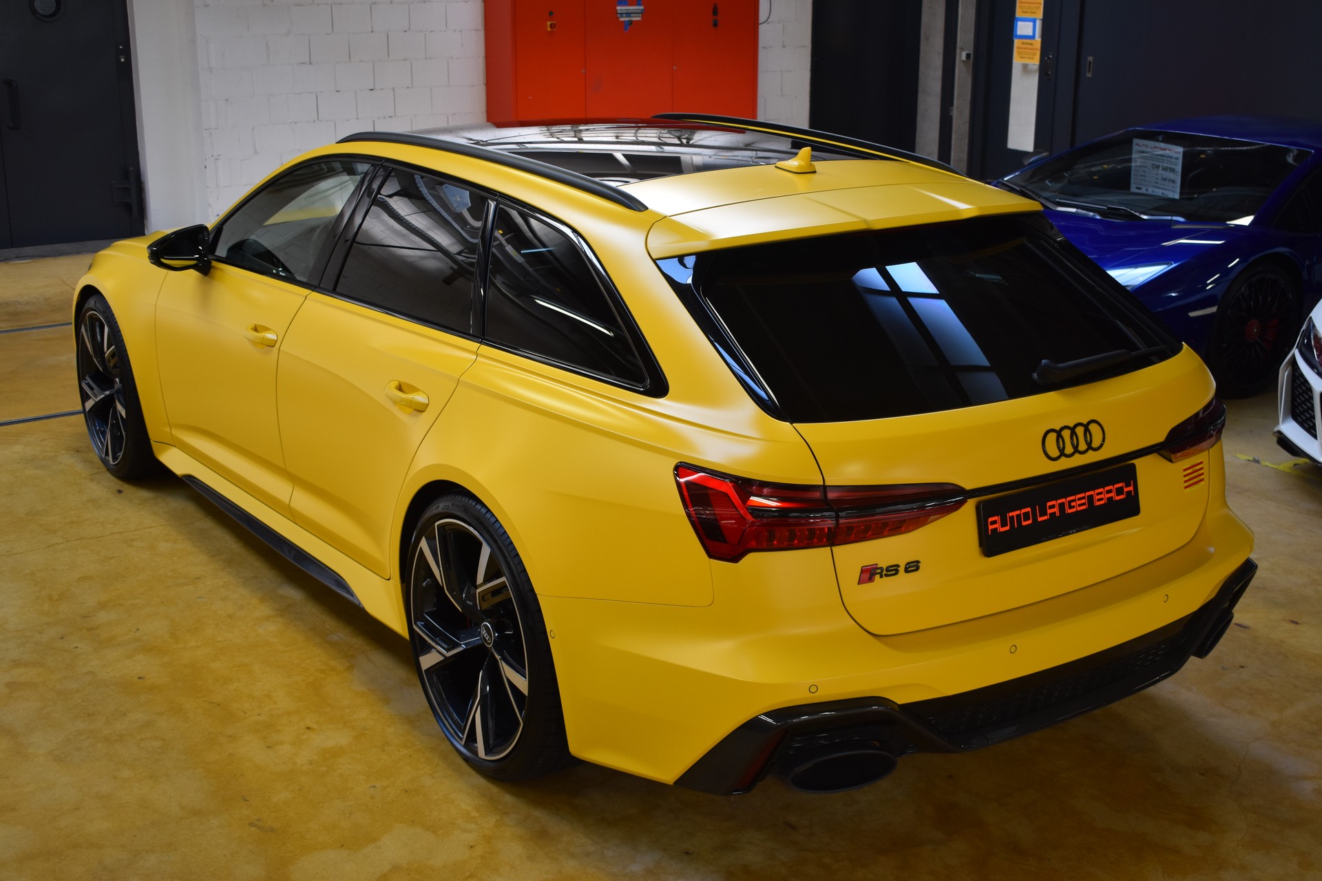 AUDI RS6 Avant 4.0 TFSI V8 quattro - Audi Exclusive Quattro GmbH - MTM Stage-2-showroom-element-3